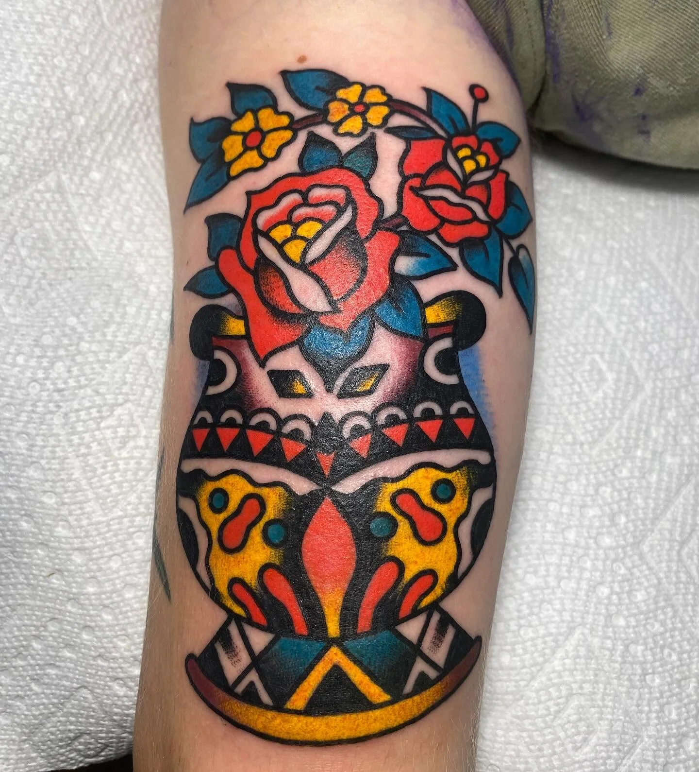 🌧️🏔️ @36thstreettattoo