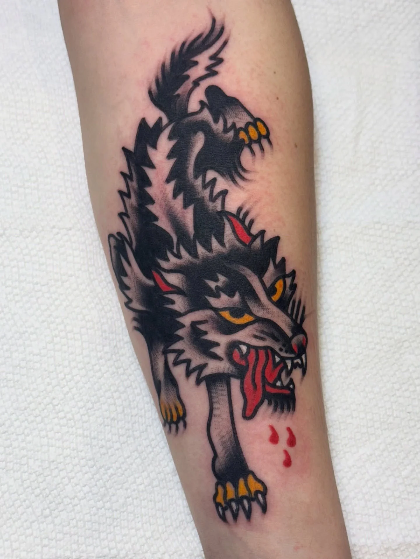 @36thstreettattoo 🦴🦴🦴