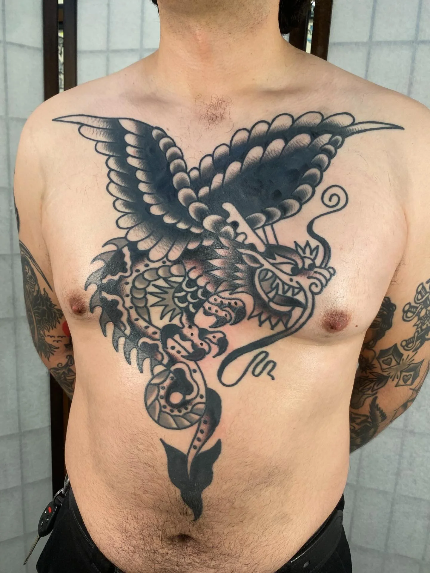 🐲Another session done on my friend Abe. Thanks for the commitment. Made @36thstreettattoo would love to start more large projects. Dm or email me your ideas!