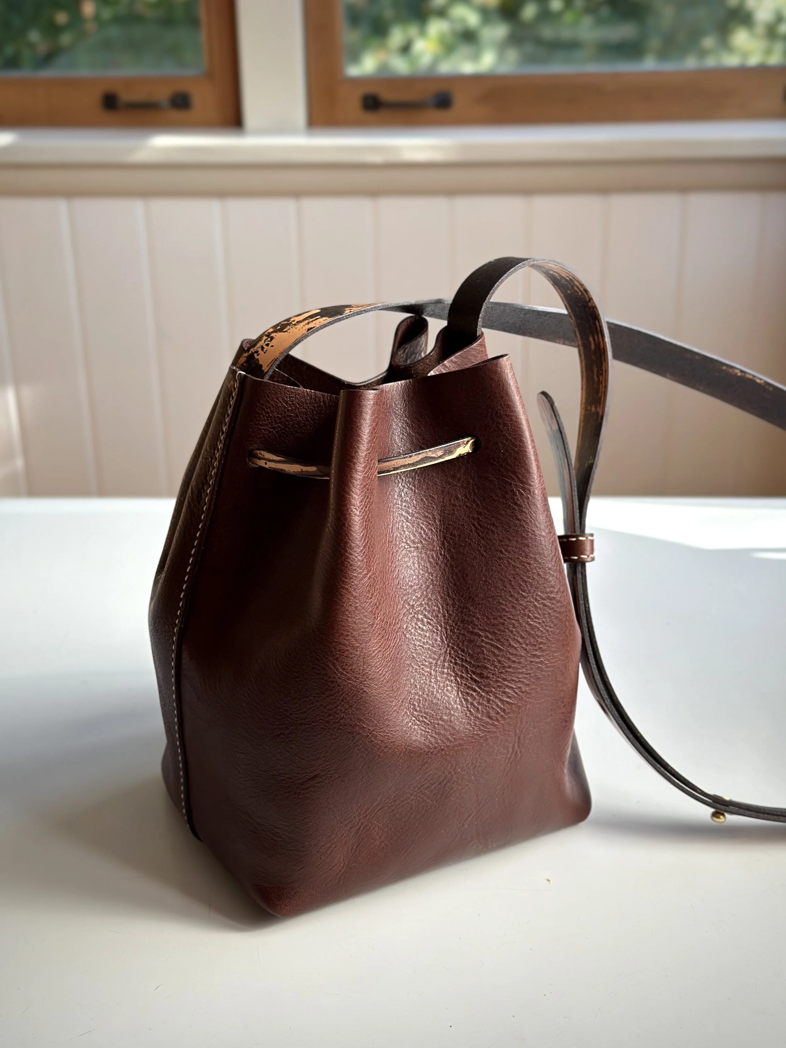 darkbrownbucketbackview.jpg