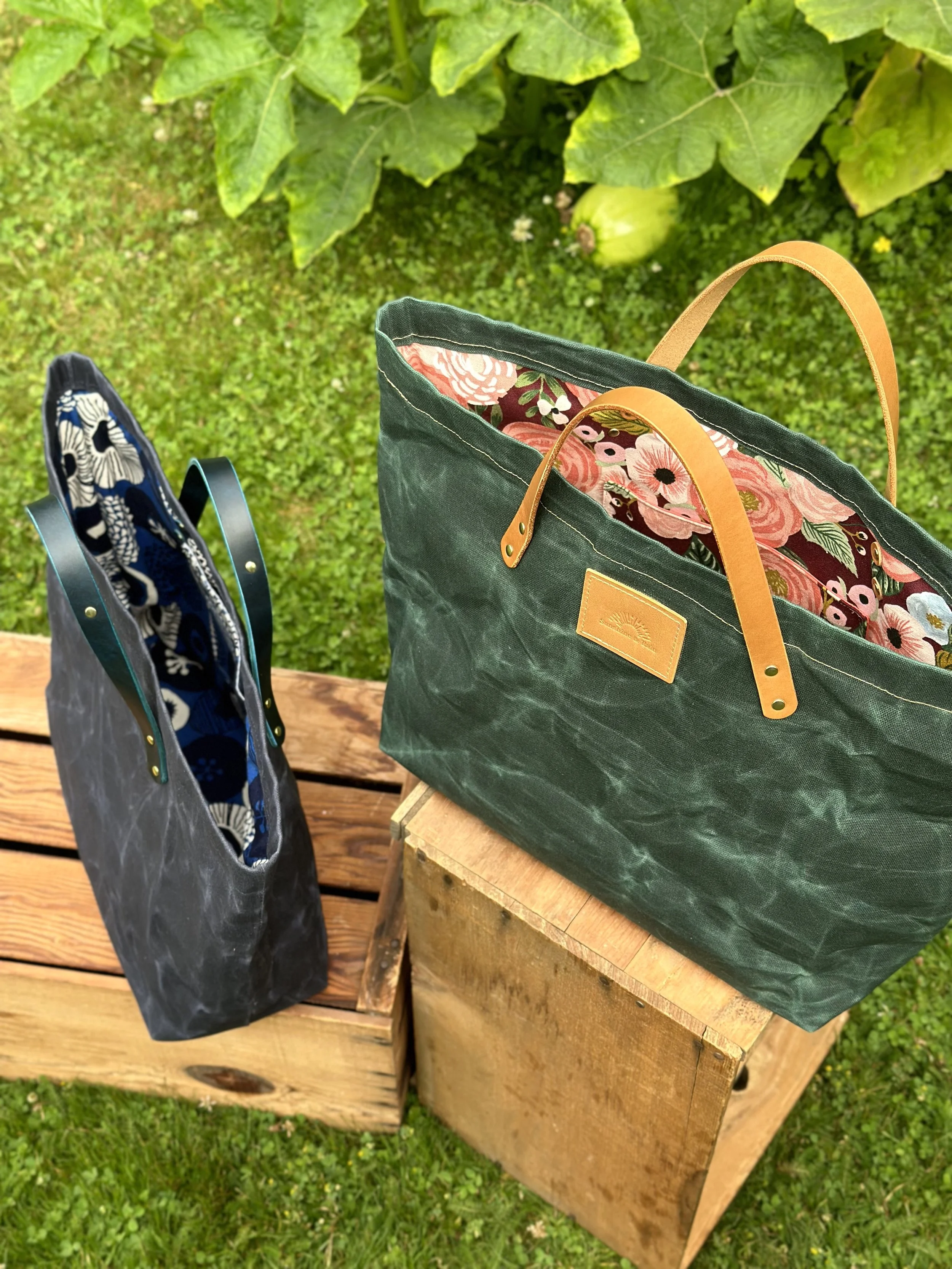 waxedcanvascarpetbagtopviewgarden.jpg