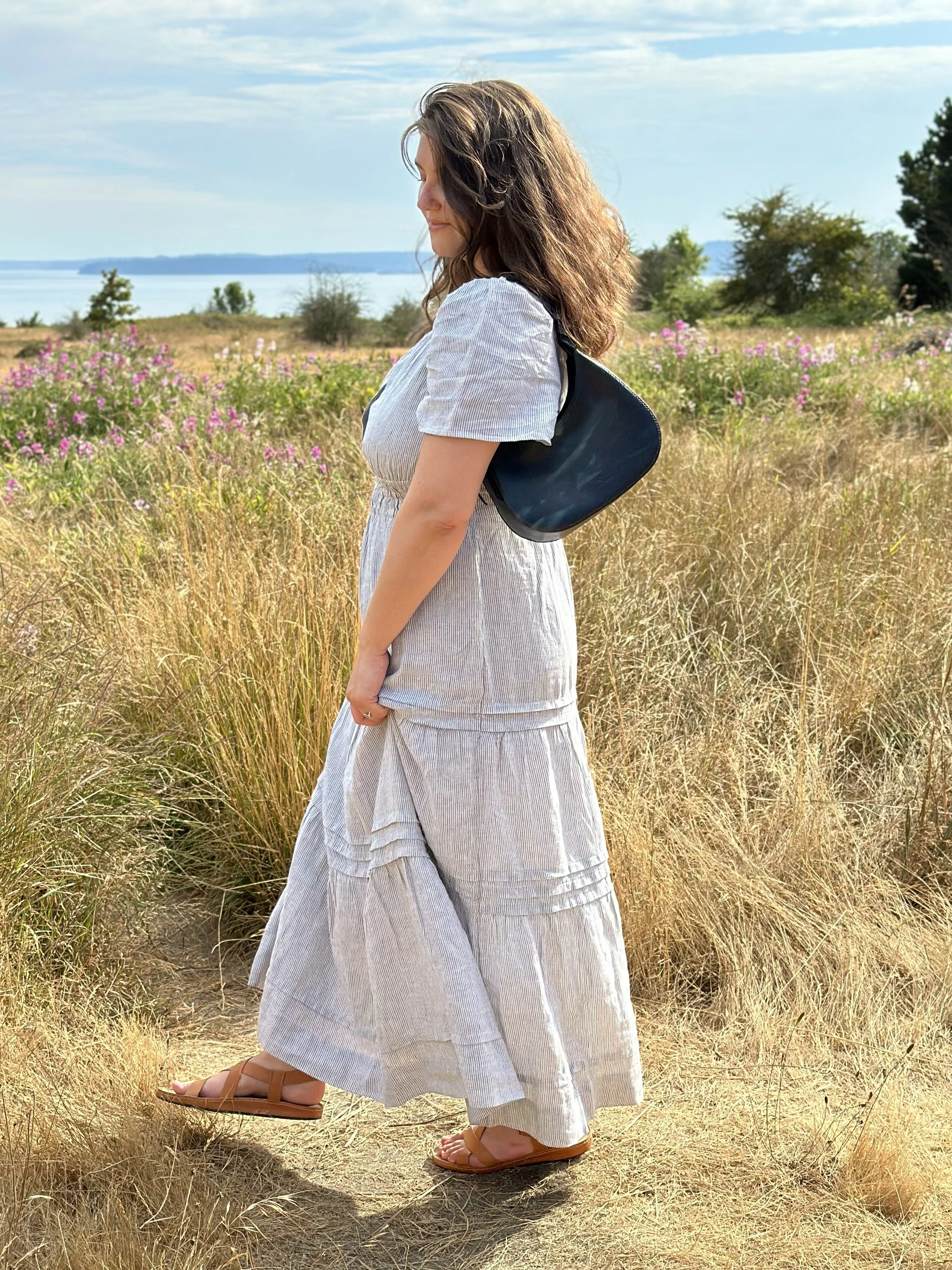 sambluehobofullwalkshoulder.jpg