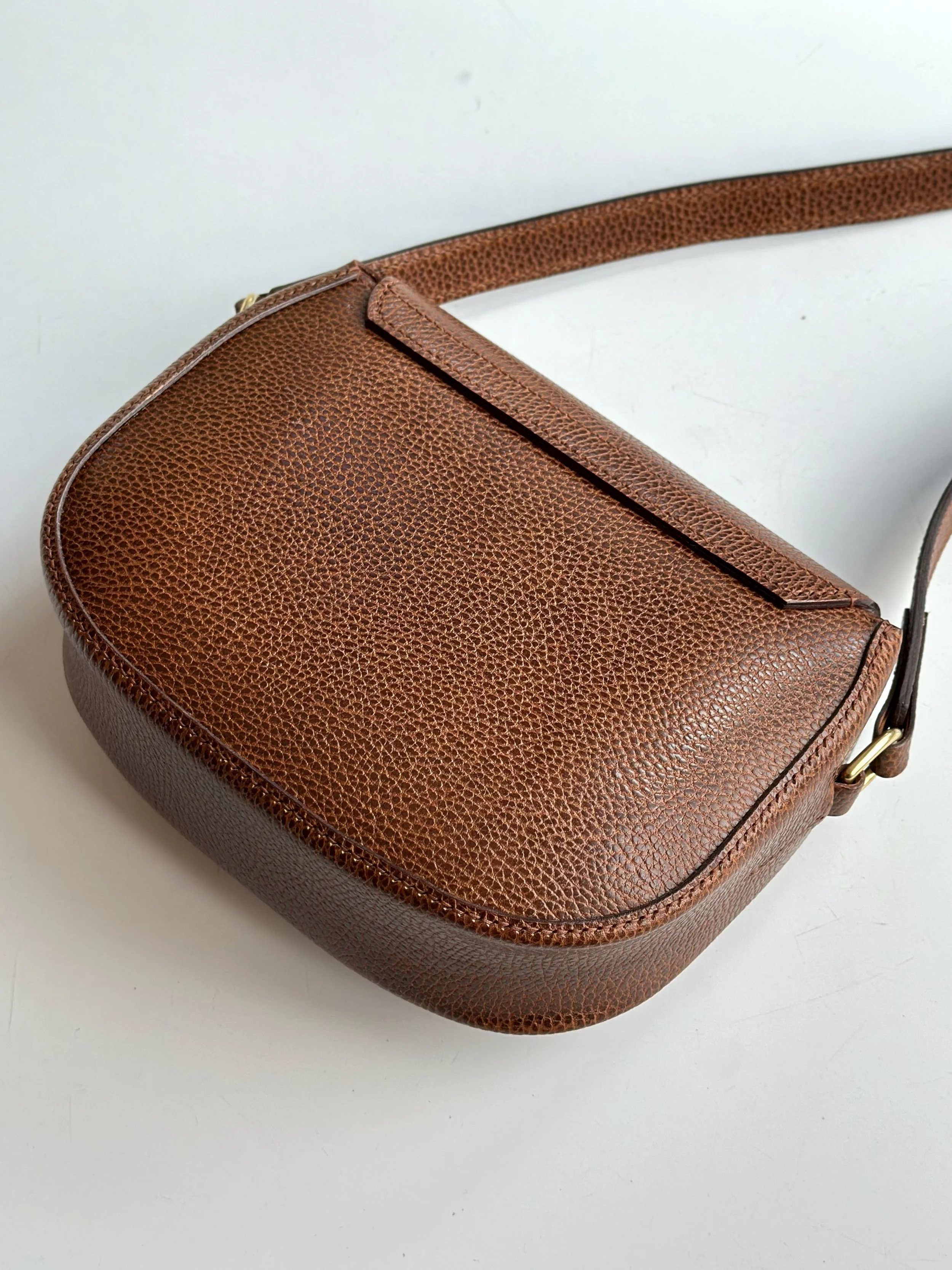 whiskeydollarobackangledflatviewsaddlebag.jpg