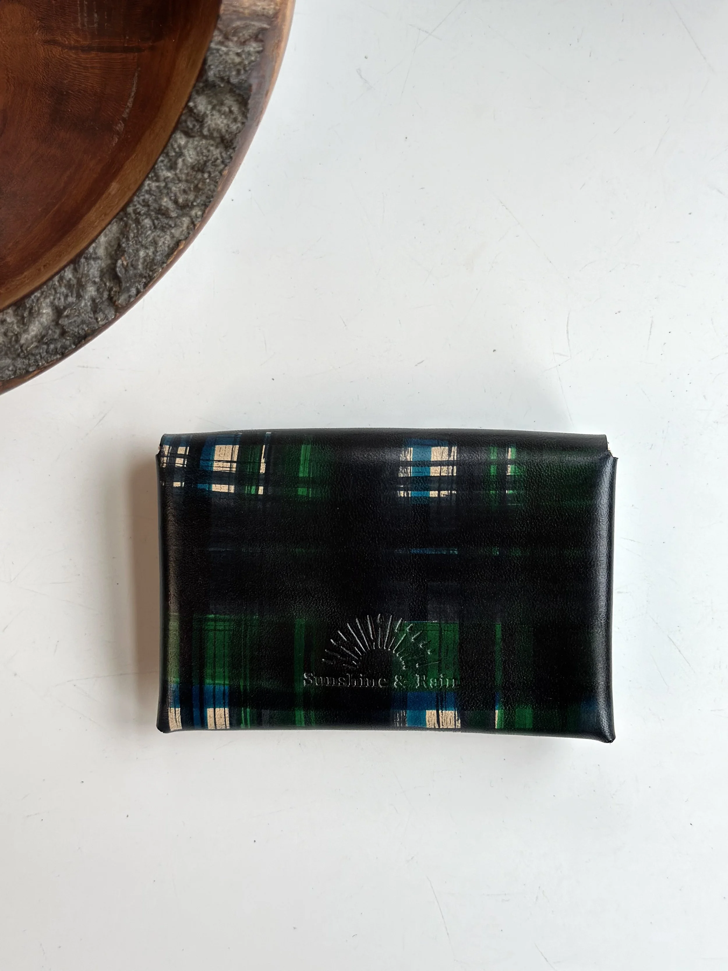 blackbluegreenstreakwalletback.jpg