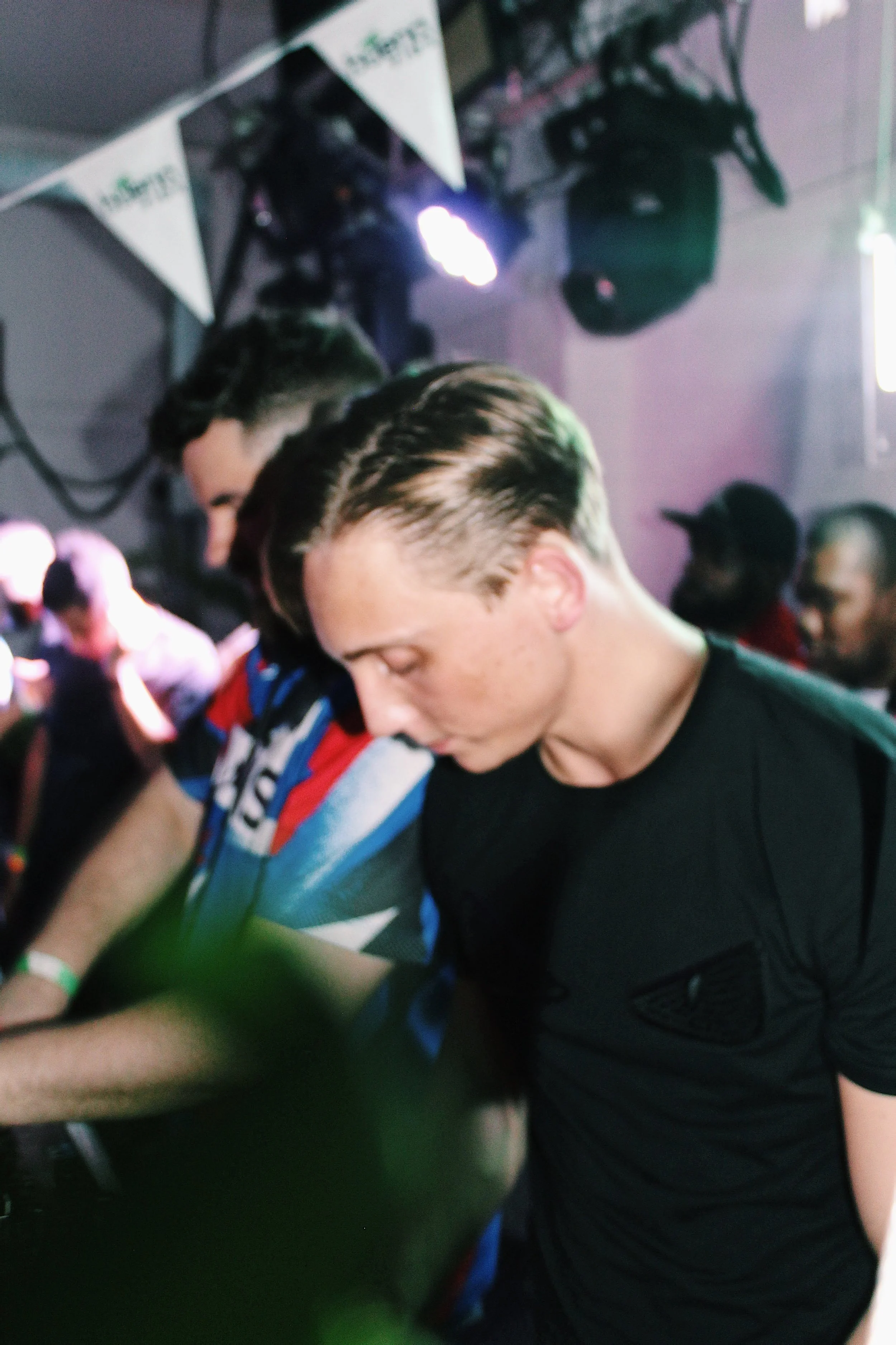 87B659F2-FD12-4BE1-9FDF-0BE503A17D6D (1).jpg