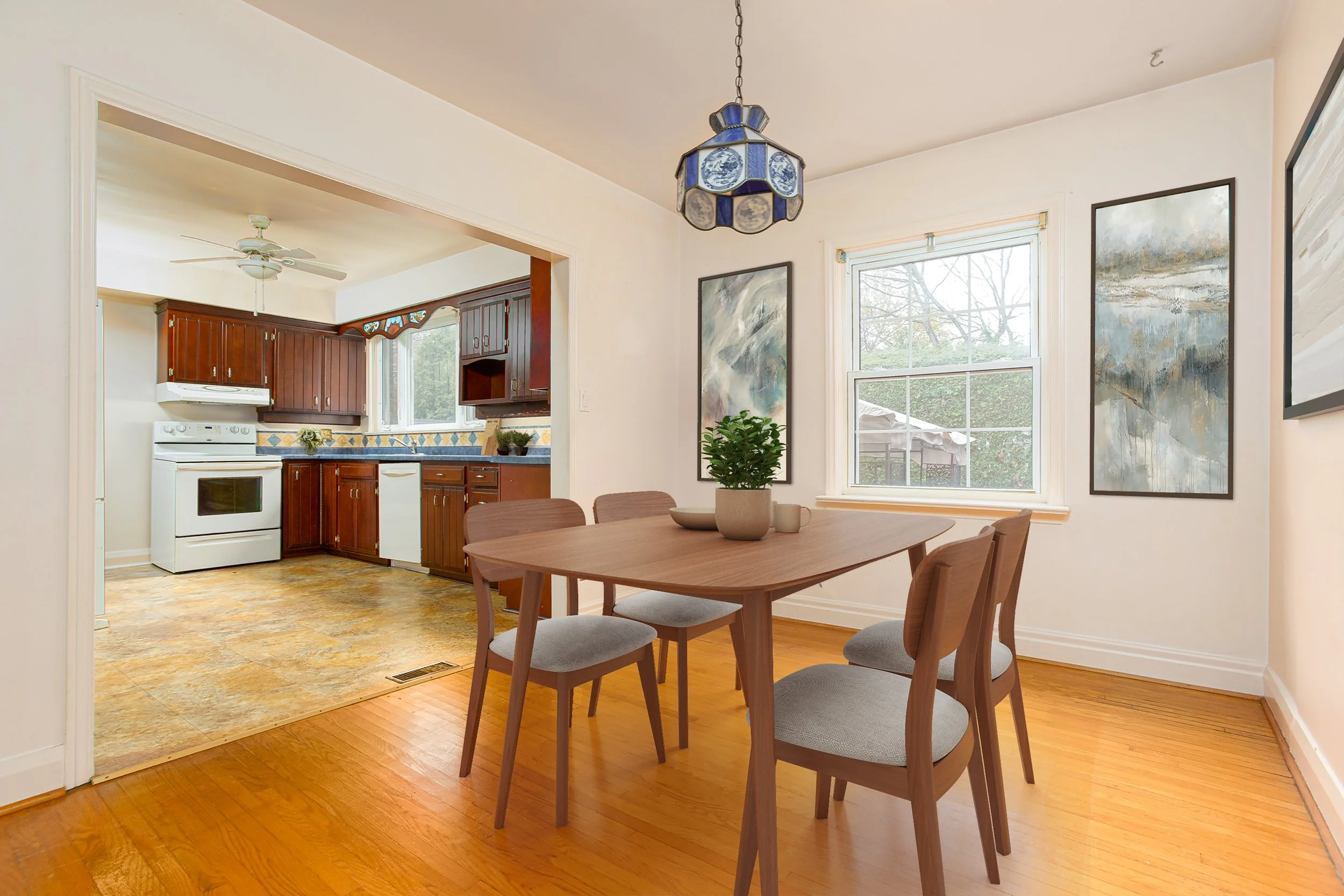 586WoodlandAvenue-DiningRoom-May2023-22_Final03.jpg