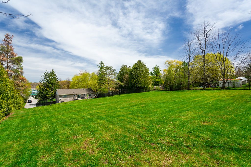 231FreeltonRoad-May2023-43.jpg