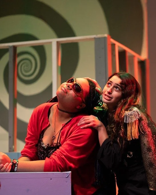 It&rsquo;s our last show post (maybe)! Shout out to our WSOT seniors, Juniper &amp; Neela, who performed their last show with Yes! And&hellip; as students! We are so proud of them and can&rsquo;t wait to see what big things they do next! 

#yesand #w