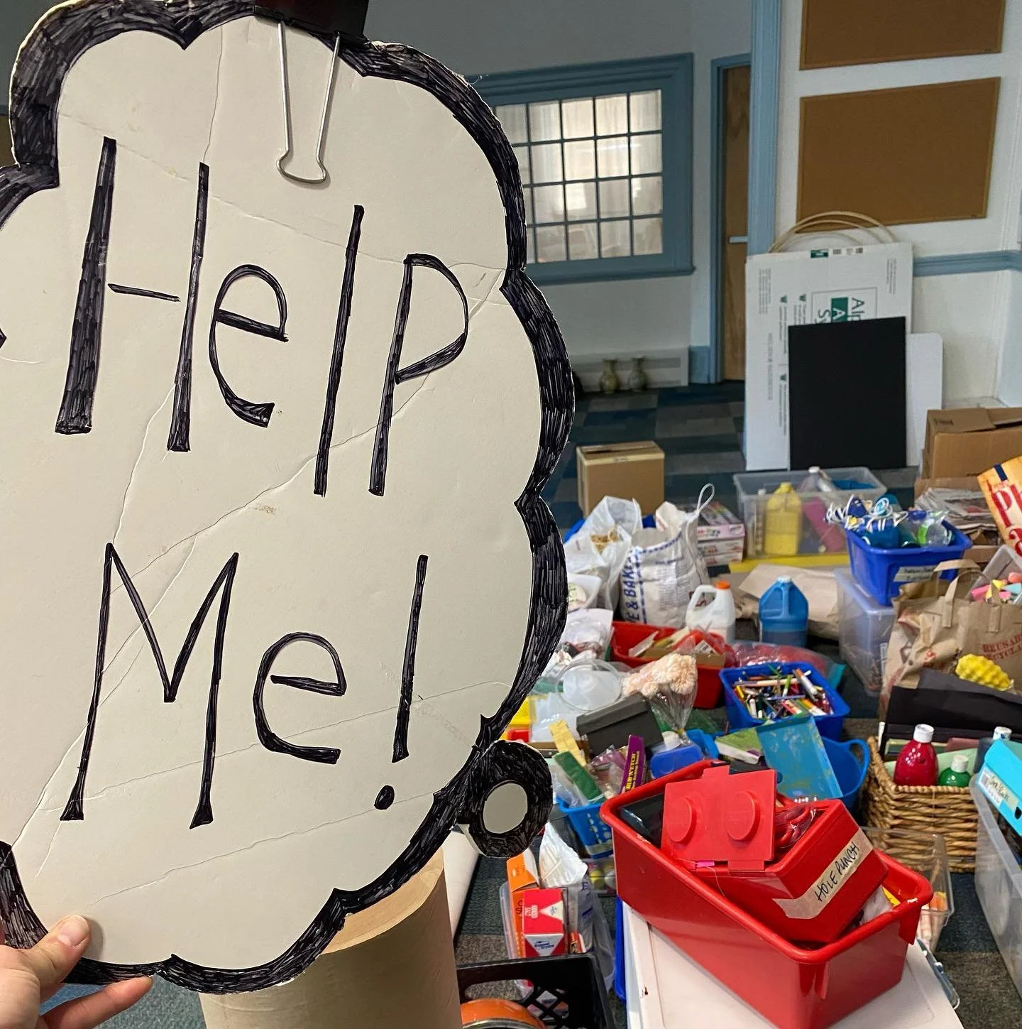 Looking for other opportunities to volunteer? Summer is on the way and we're in need of folks to:

*Help out at our information table at upcoming community events!
*Join our events committee ahead of our 10th Anniversary SSOT event, Auction + Holiday