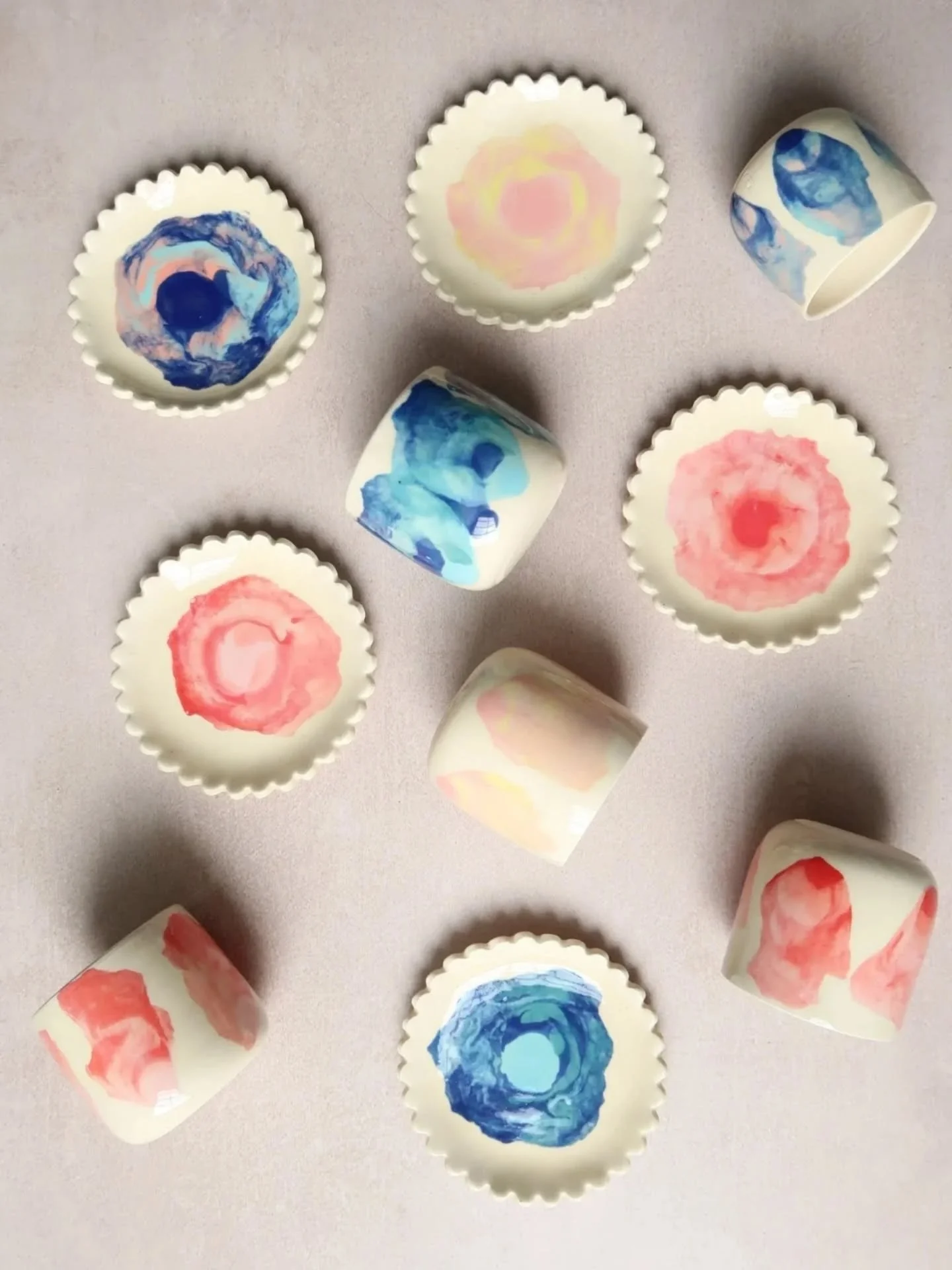 Les petites tasses hu&icirc;tres/p&eacute;tales/femme et moi on vous retrouve ce week-end en Mayenne &agrave; @la_prehouillere !

C'est la troisi&egrave;me ann&eacute;e que je participe &agrave; ce march&eacute; si f&eacute;erique et super bien organ