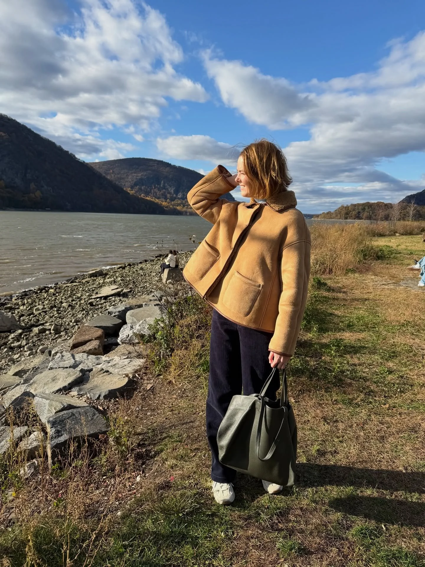 Love a midcentury house tour.