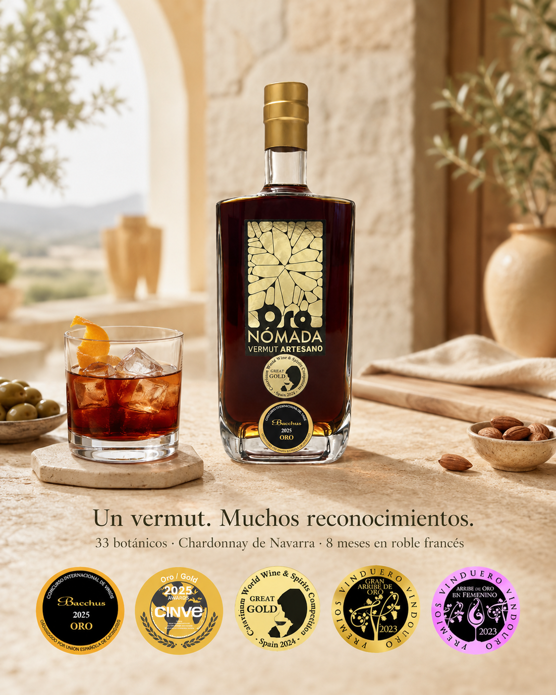 Botella Oro Nómada Edición Limitada, vermut artesano de Navarra de 750 ml, con copa y medallas