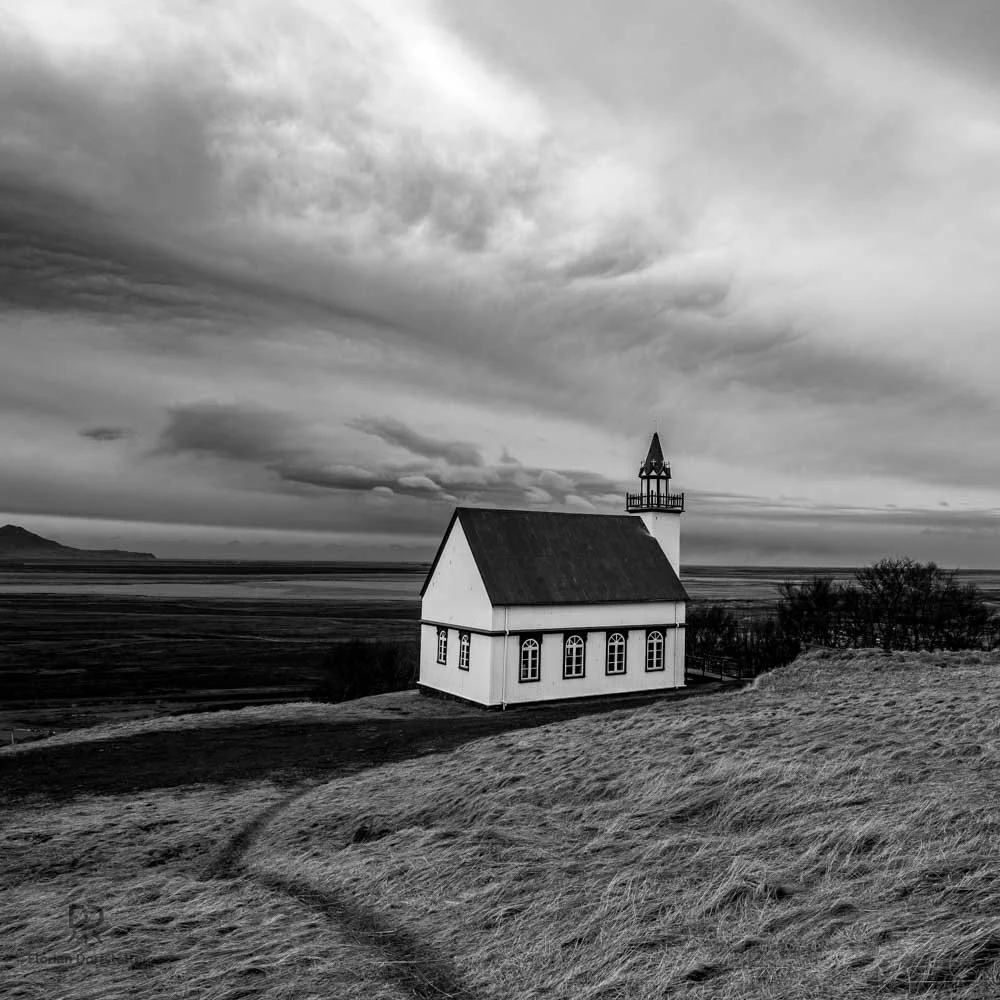 Island Kirche dramat.jpg