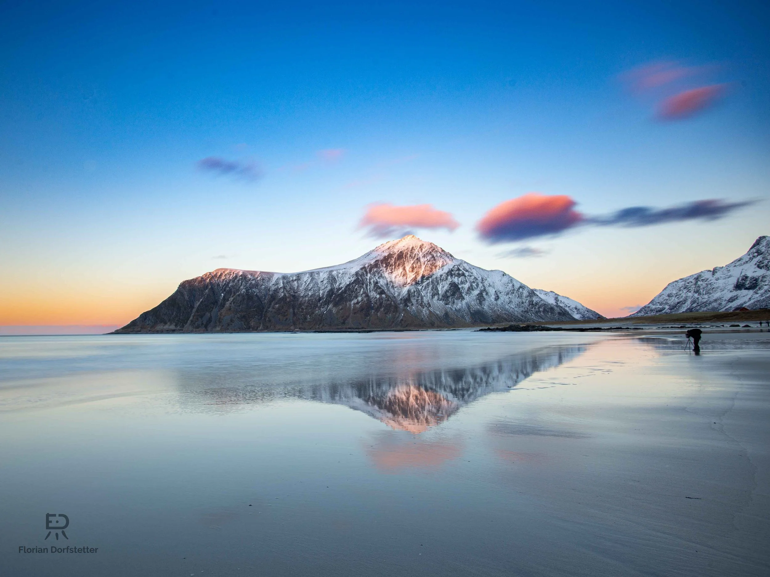 Lofoten Spiegelung.jpg
