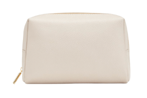 16 Best Makeup Bags for Travel [for 2023] — SiteSee