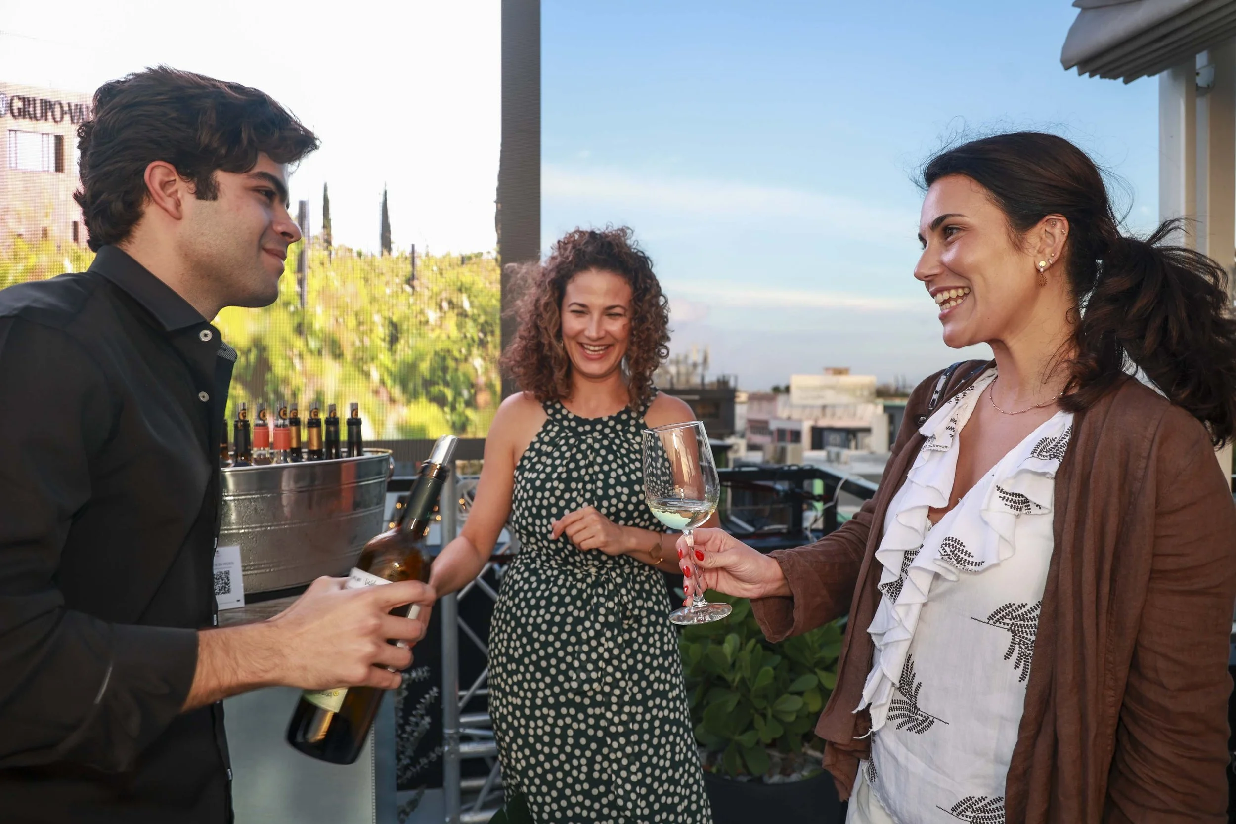 Rueda After Dark_23.JPG