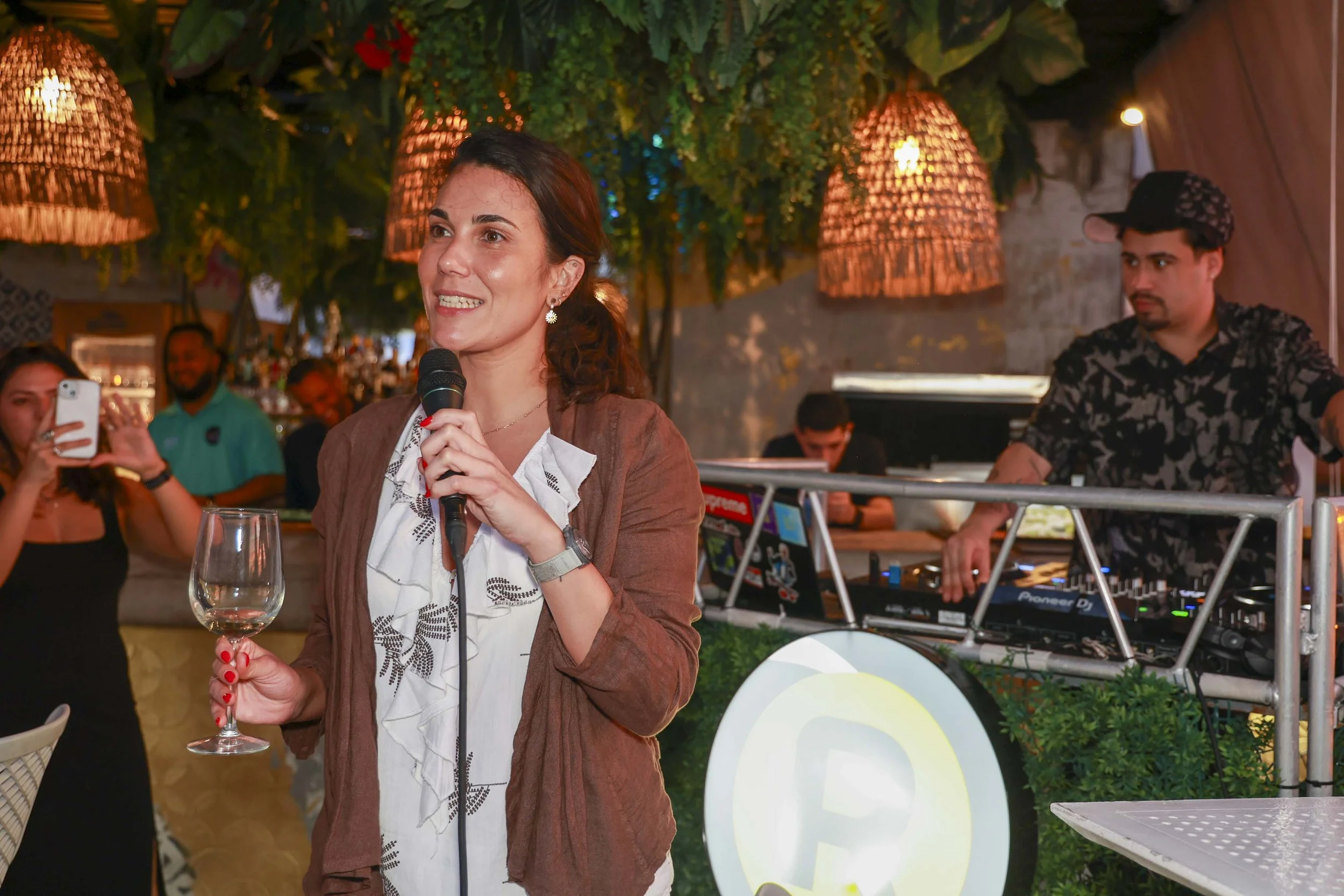 Rueda After Dark_34.JPG