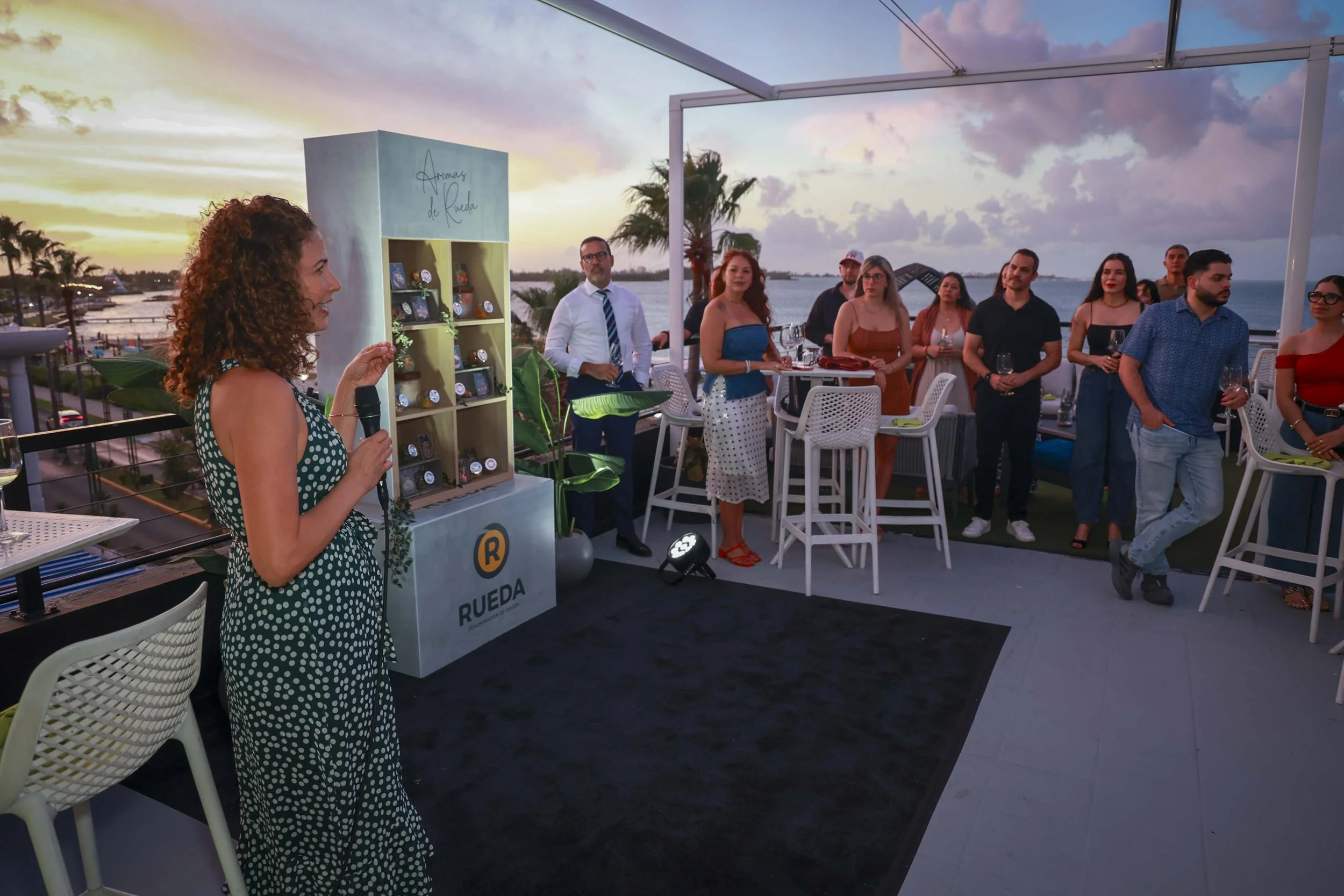 Rueda After Dark_30.JPG