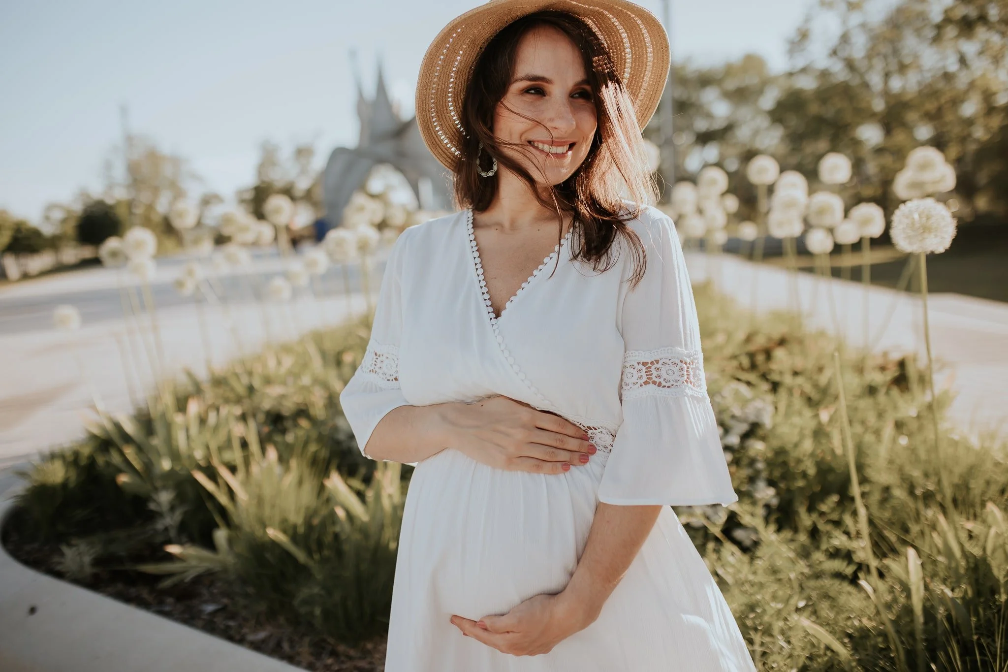 angela-bouzan-maternity-out-8.jpg