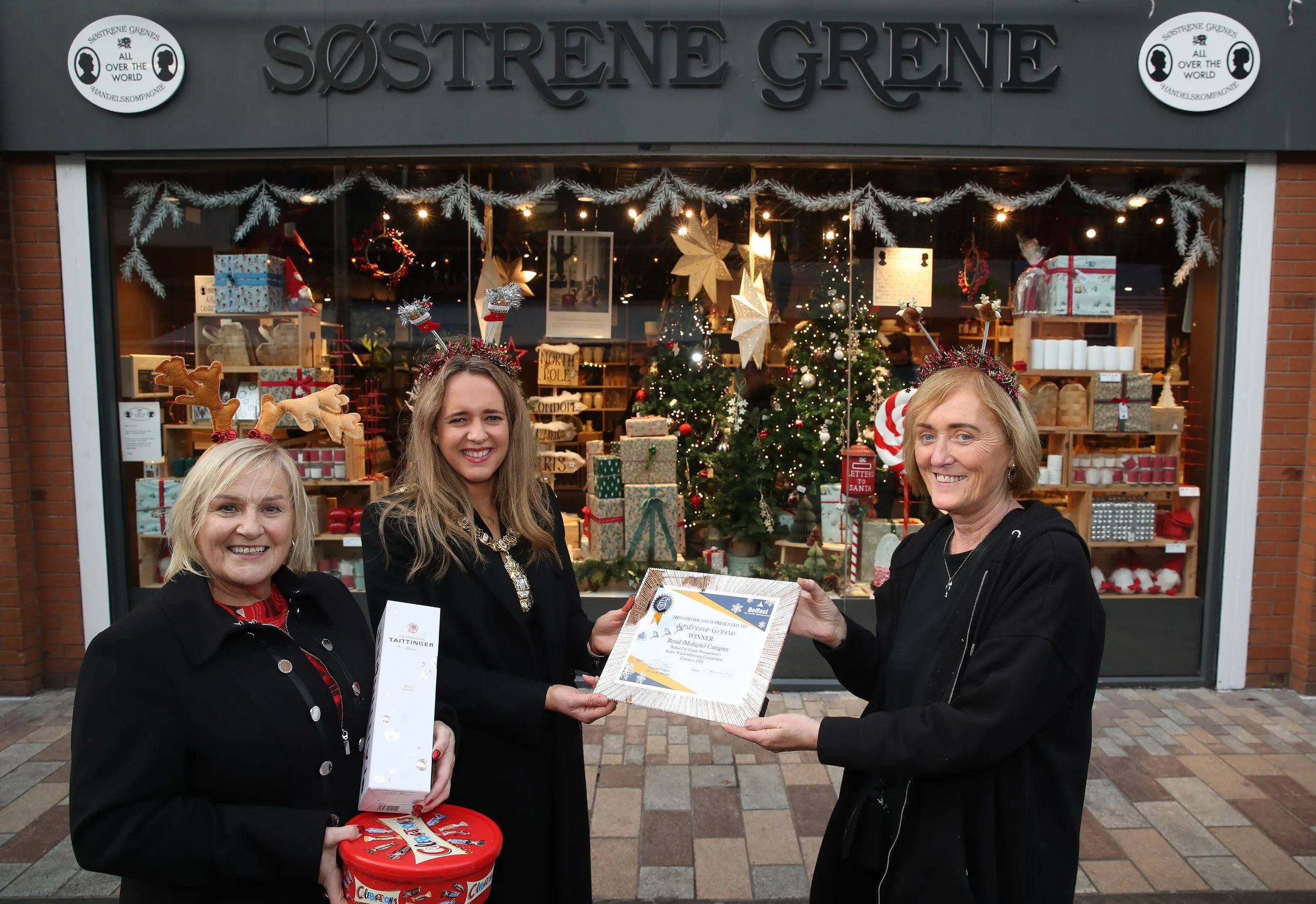 Festive Window Competition - Sostrene Grene.JPG