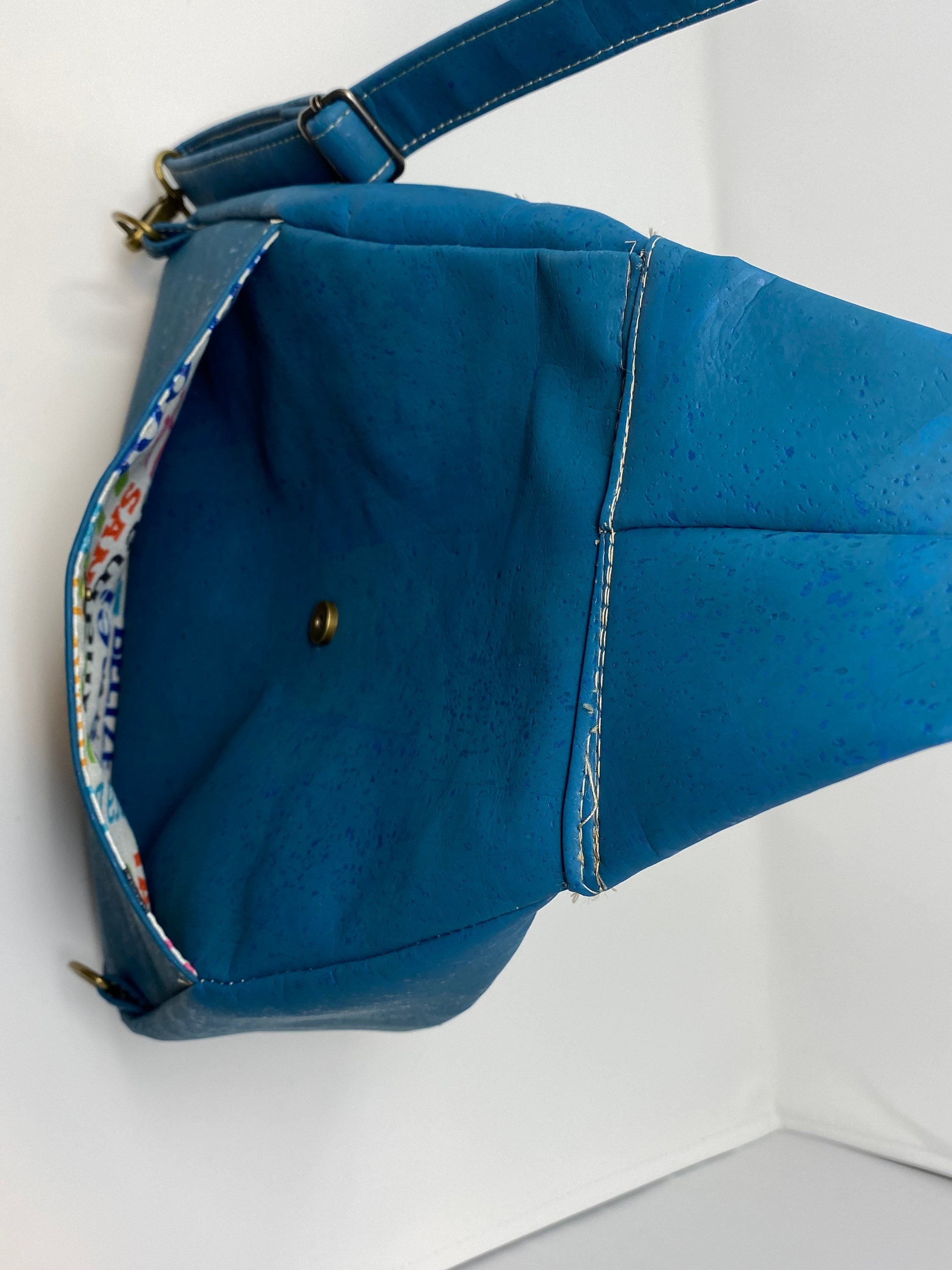 https://i.etsystatic.com/10246670/r/il/26b8c4/2543632946/il_fullxfull.2543632946_c2ph.jpg
