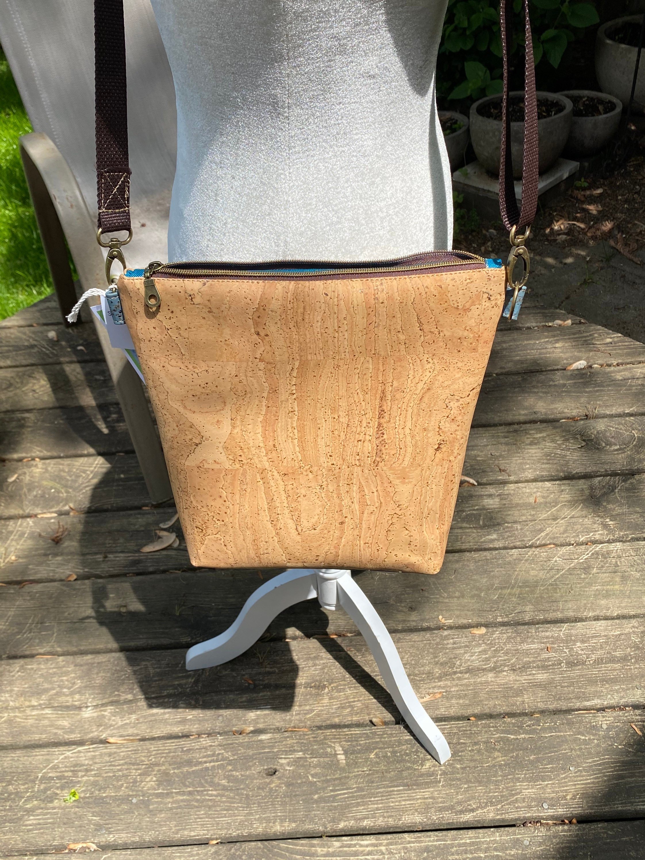 https://i.etsystatic.com/10246670/r/il/bcca5c/3084610644/il_fullxfull.3084610644_aqet.jpg