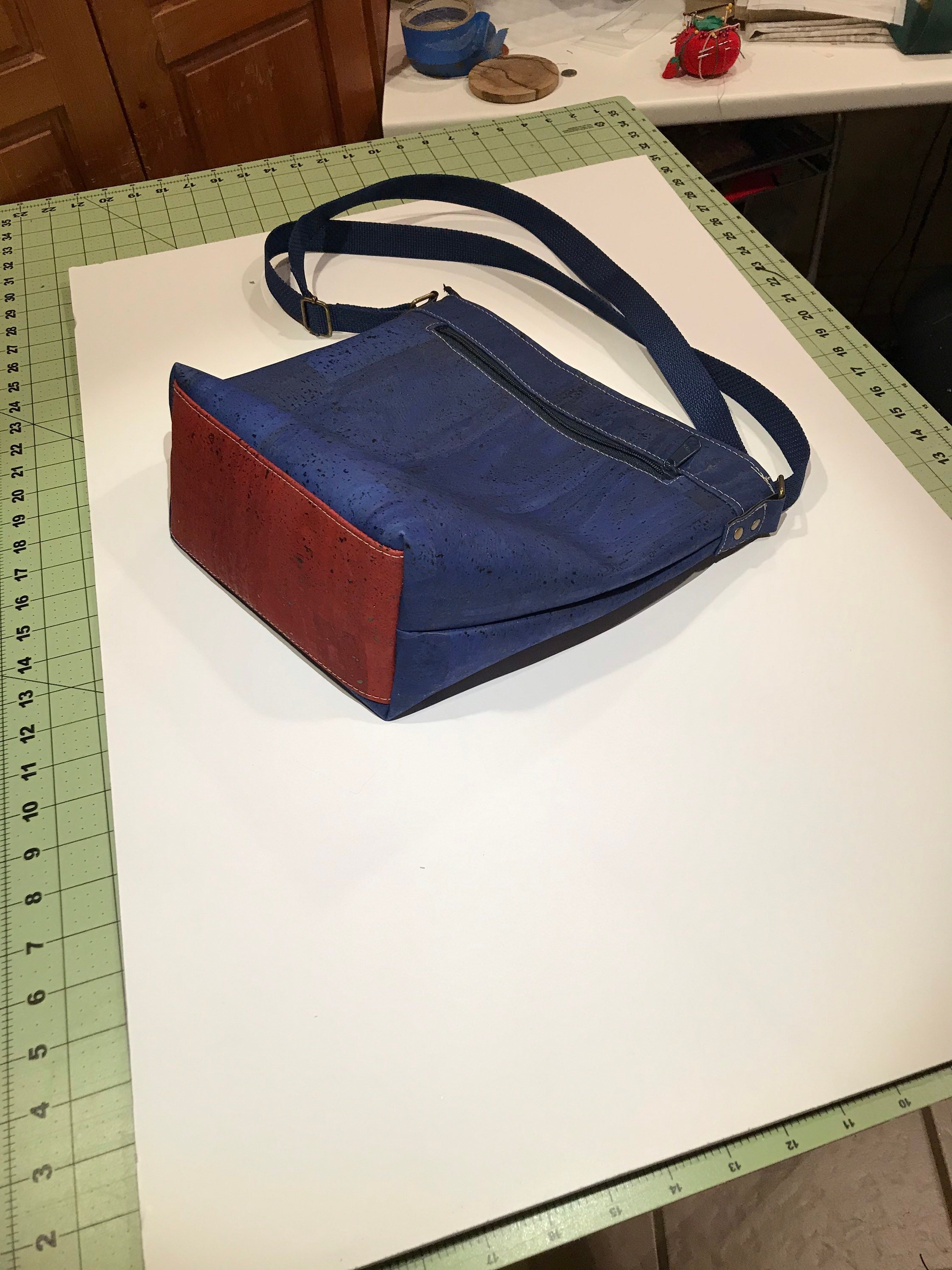 https://i.etsystatic.com/10246670/r/il/5ad0cb/2194852290/il_fullxfull.2194852290_crai.jpg
