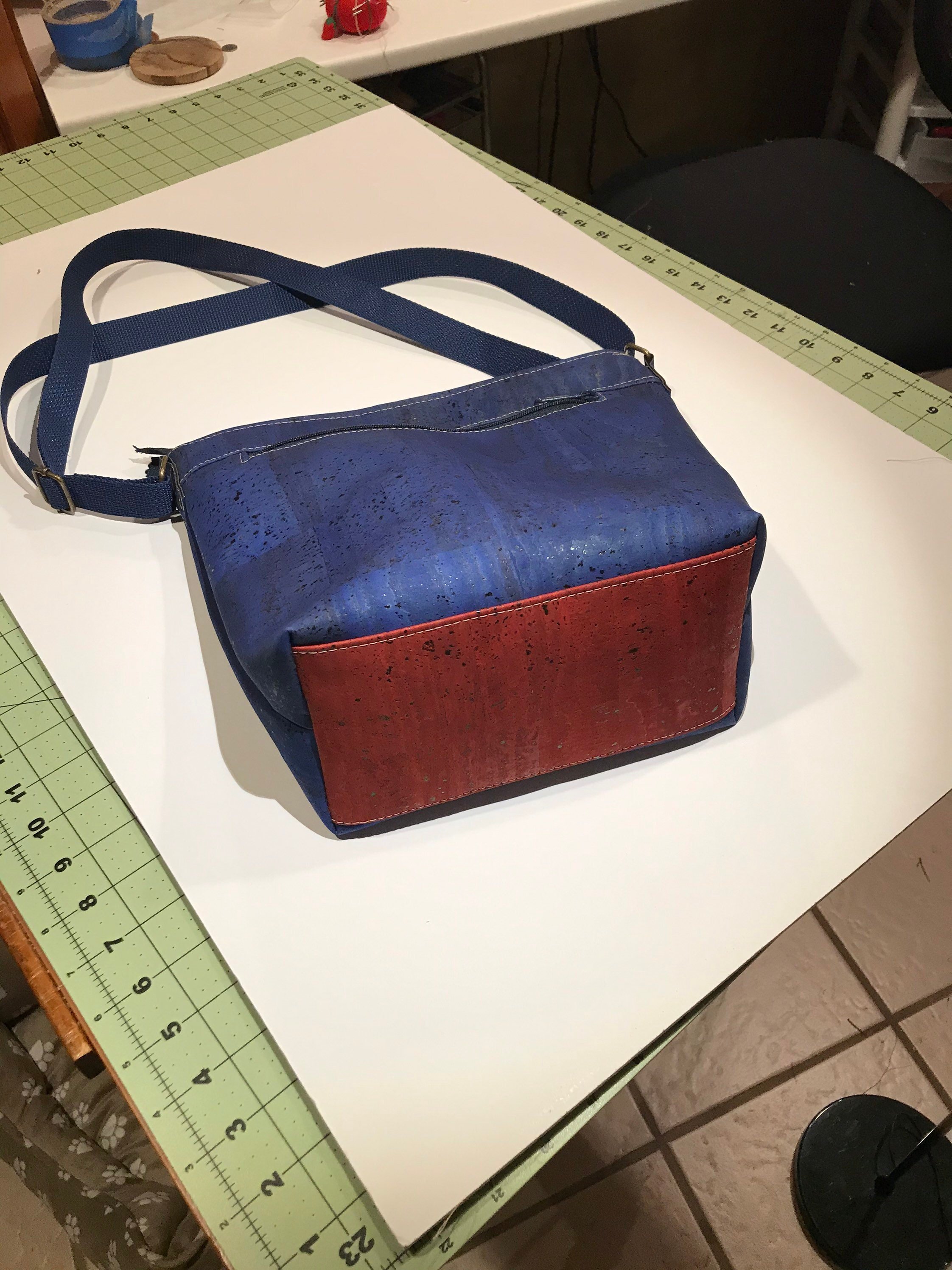 https://i.etsystatic.com/10246670/r/il/9e4bf0/2242401395/il_fullxfull.2242401395_jdq7.jpg