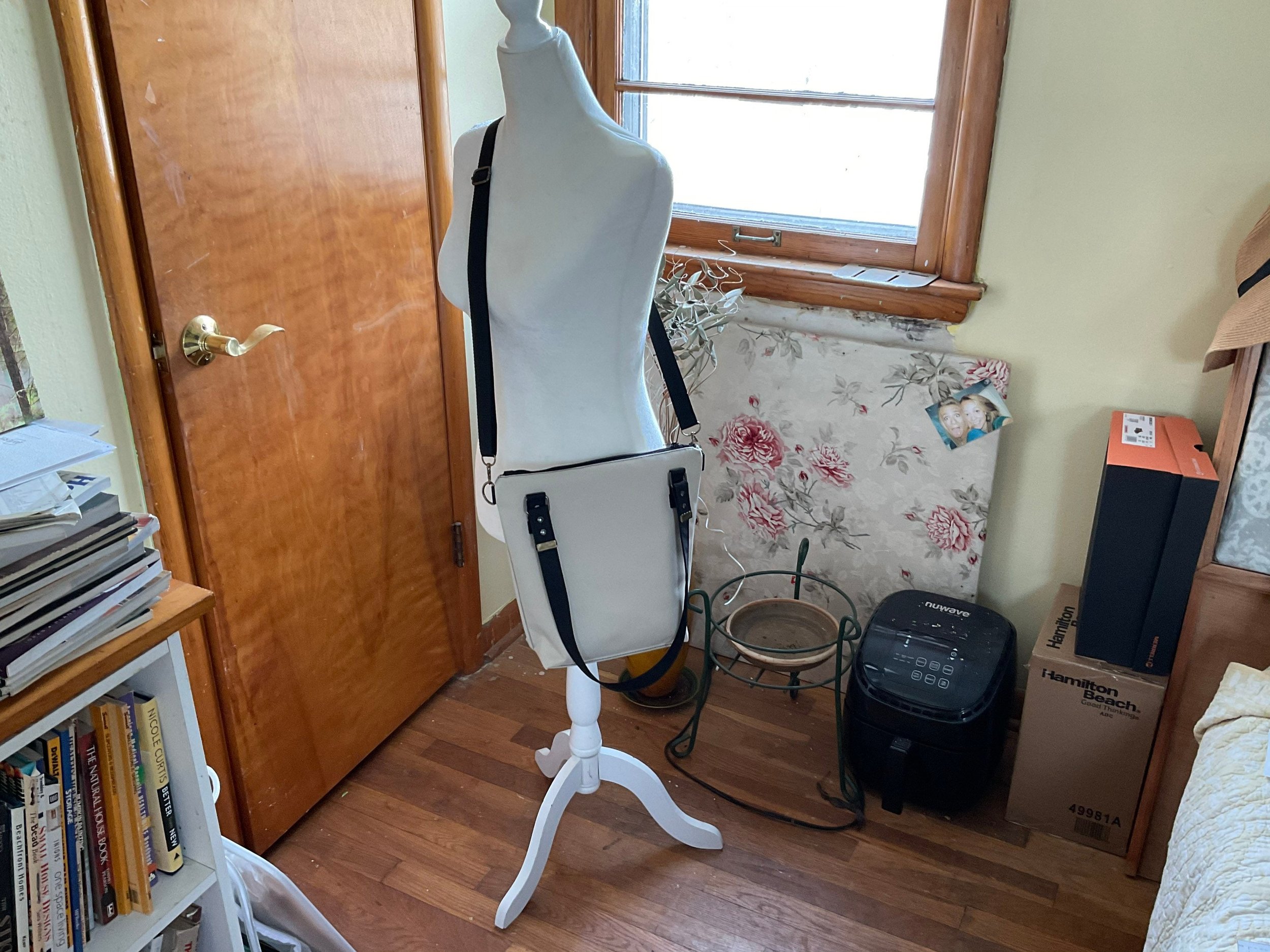 https://i.etsystatic.com/10246670/r/il/865093/2919811053/il_fullxfull.2919811053_i76g.jpg