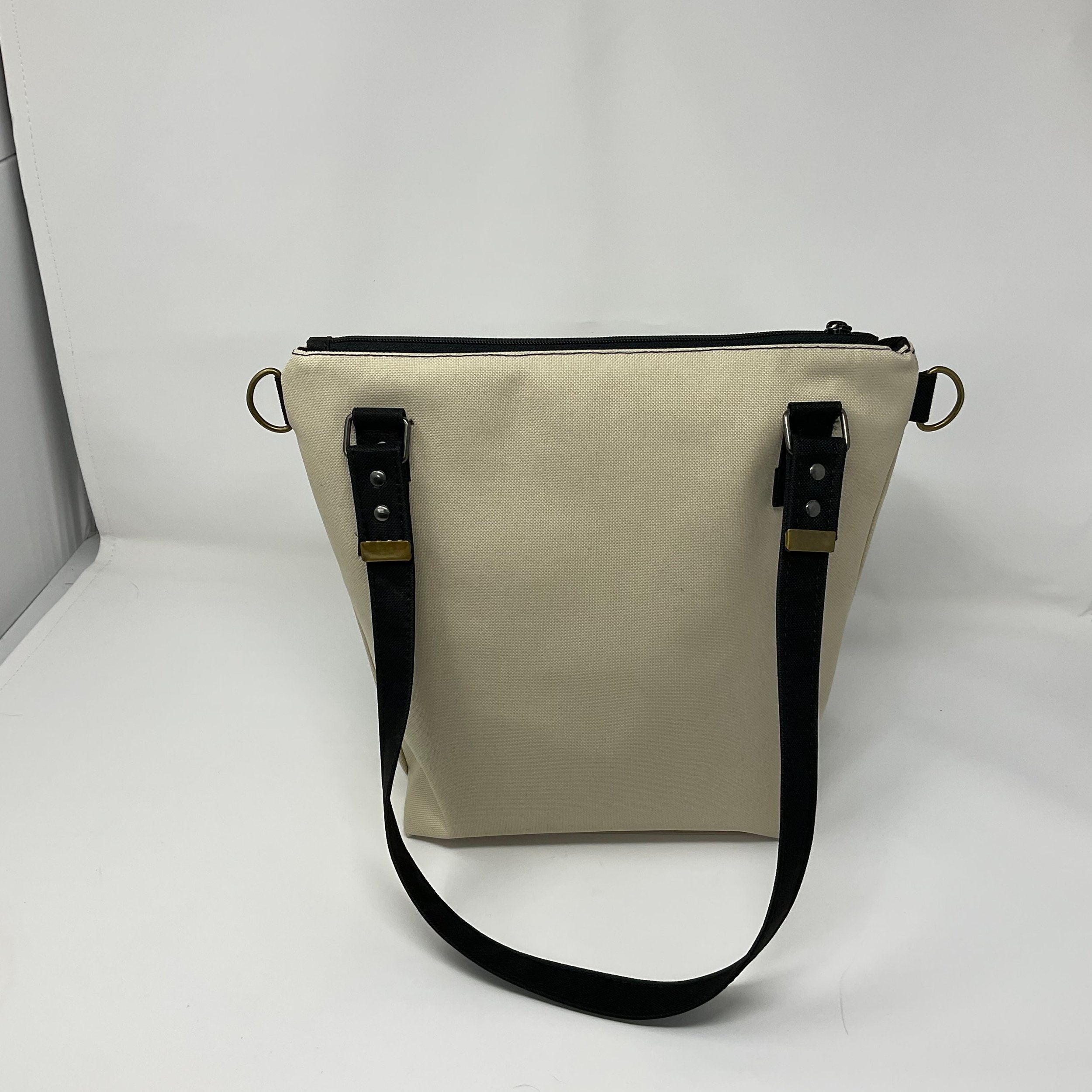 https://i.etsystatic.com/10246670/r/il/d72b28/2919811343/il_fullxfull.2919811343_buxk.jpg