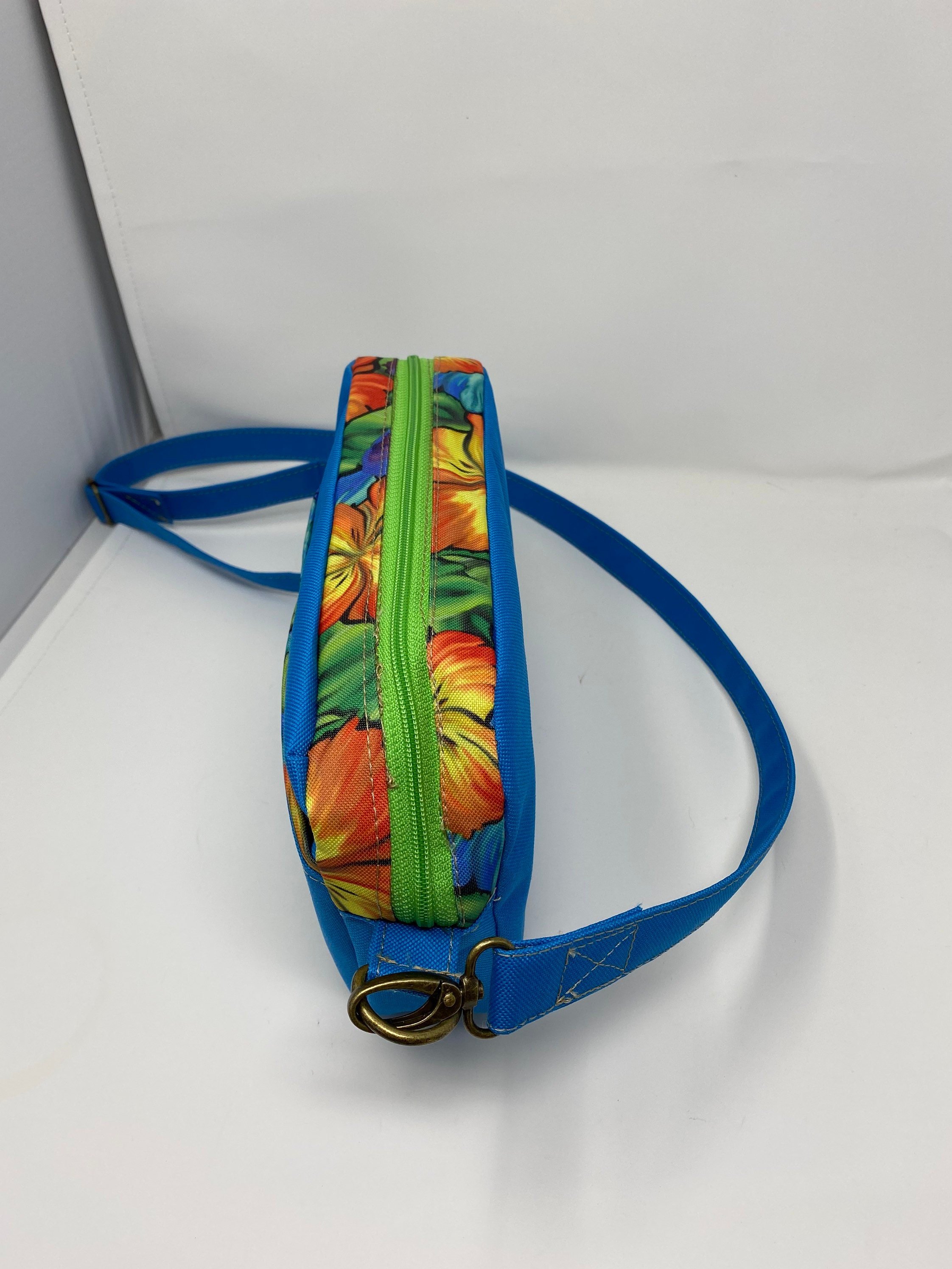 https://i.etsystatic.com/10246670/r/il/0a3067/2852419650/il_fullxfull.2852419650_e5p6.jpg