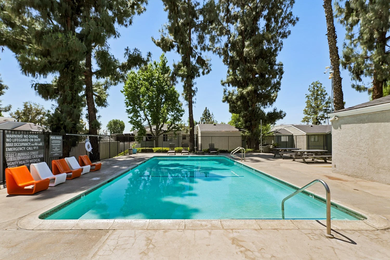 Pool at Tuscany