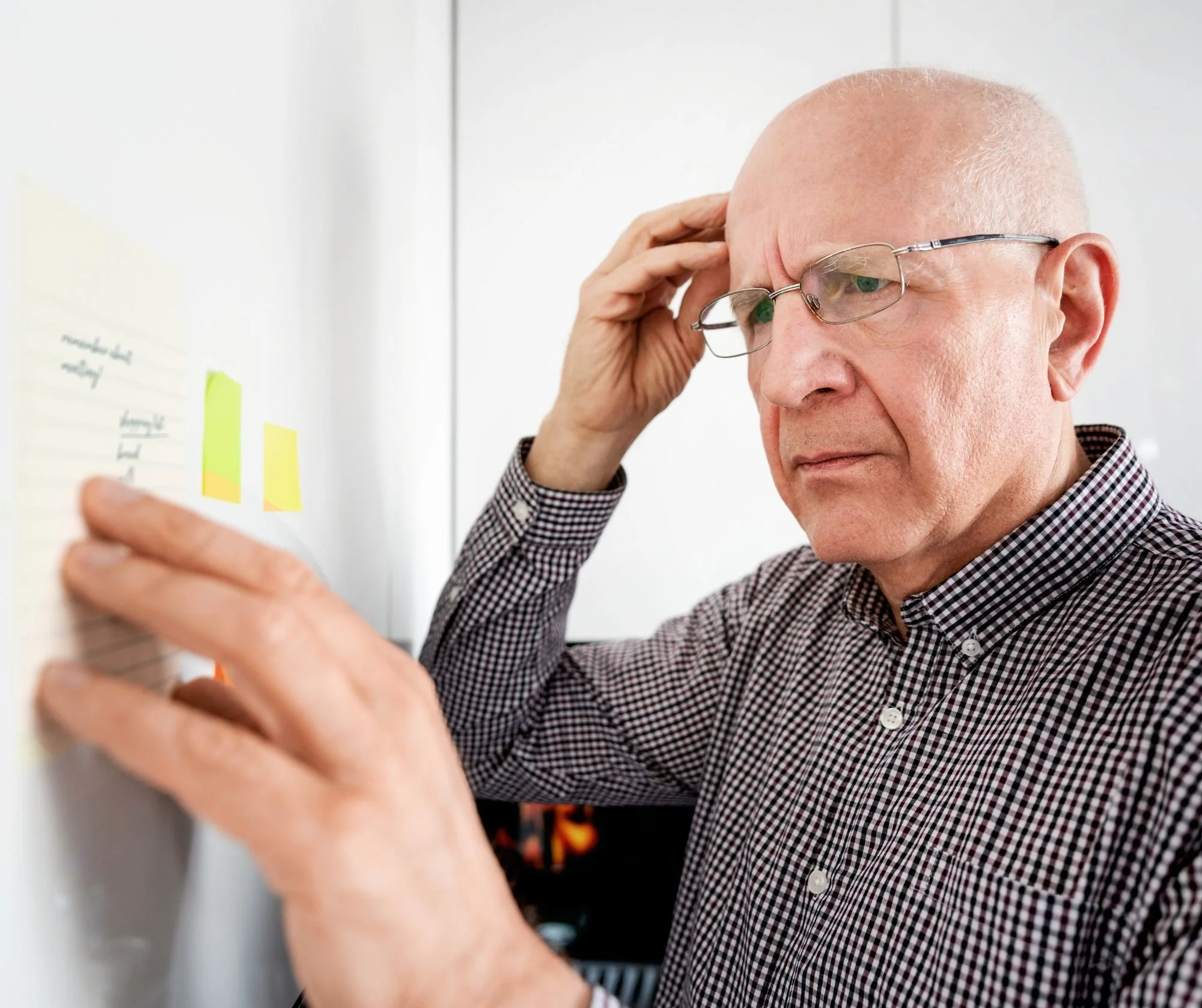 What Are the Early Signs of Dementia?
