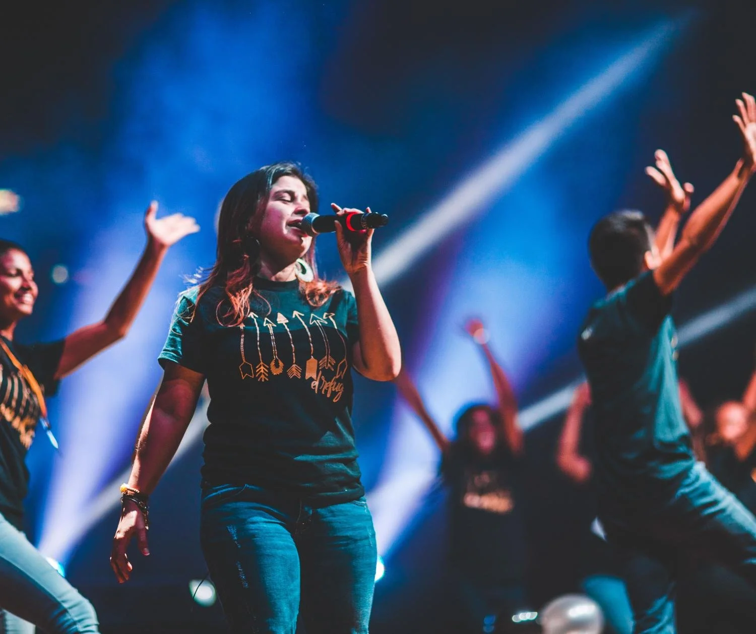 How to Choose a Singing Voice Specialist Online