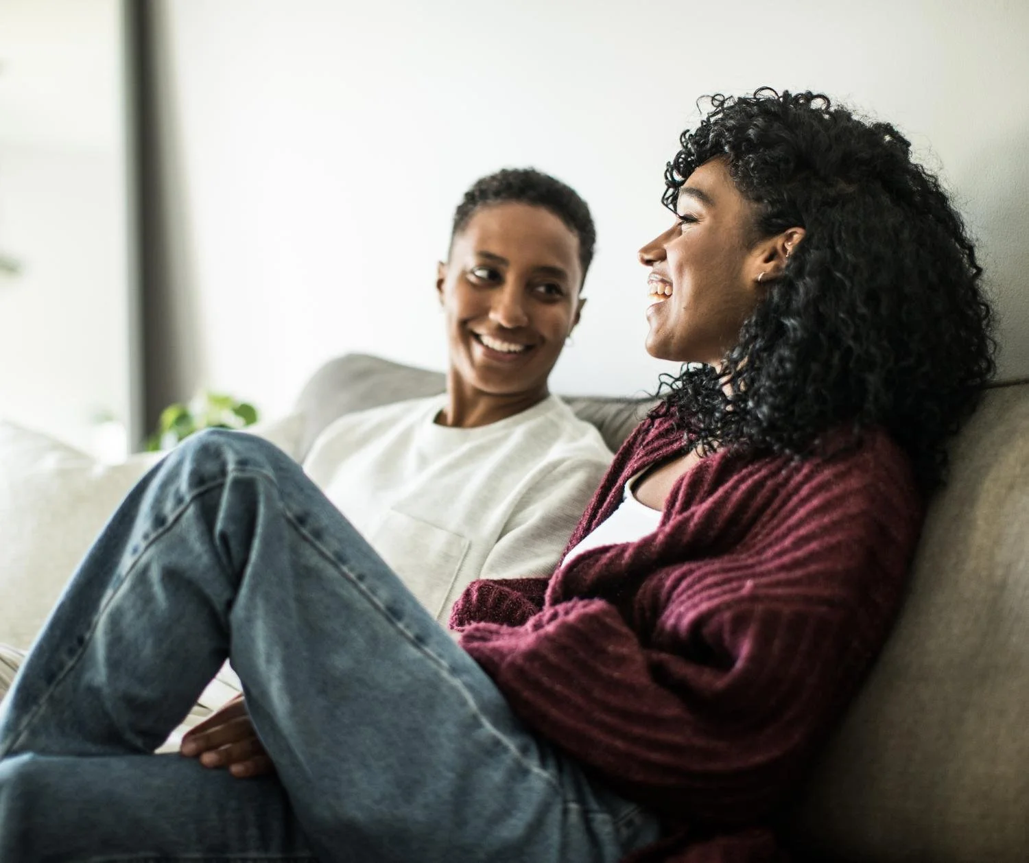 How to Masculinize Your Voice Without Straining It