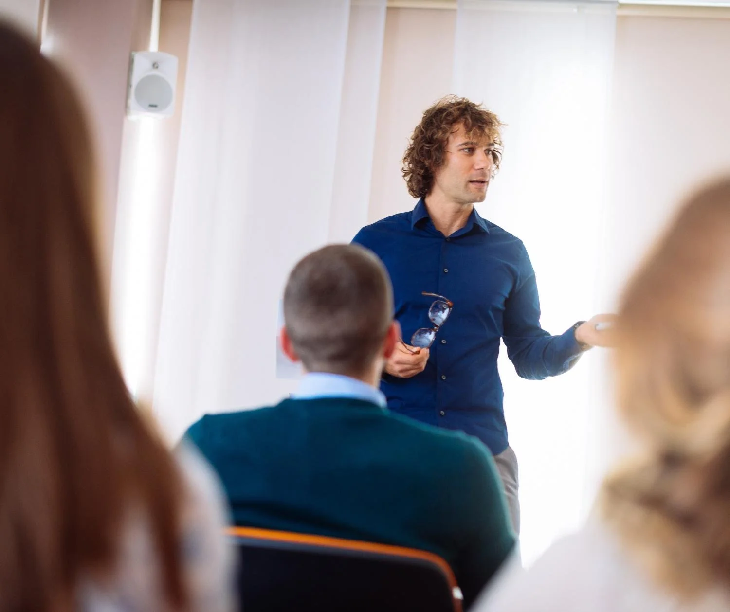 How To Improve Public Speaking Skills – Seven Public Speaking Tips You ...