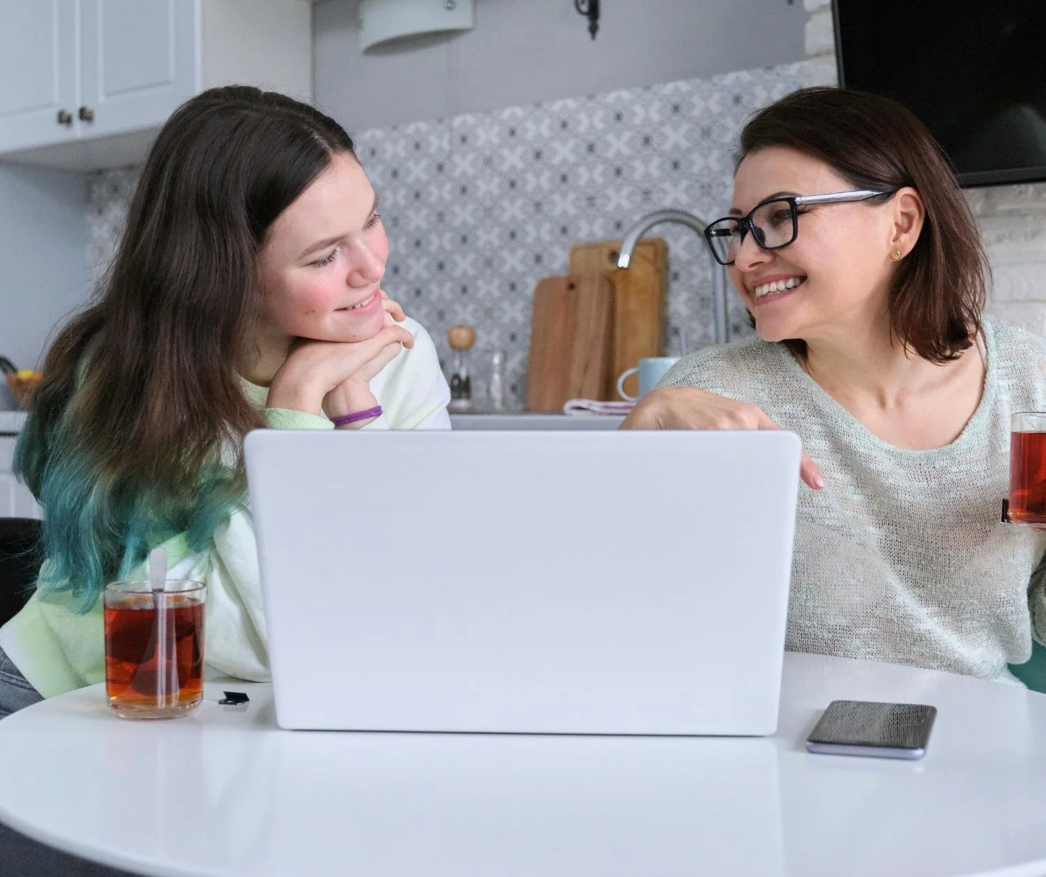 What Are the Signs a Teenager Needs Speech Therapy?