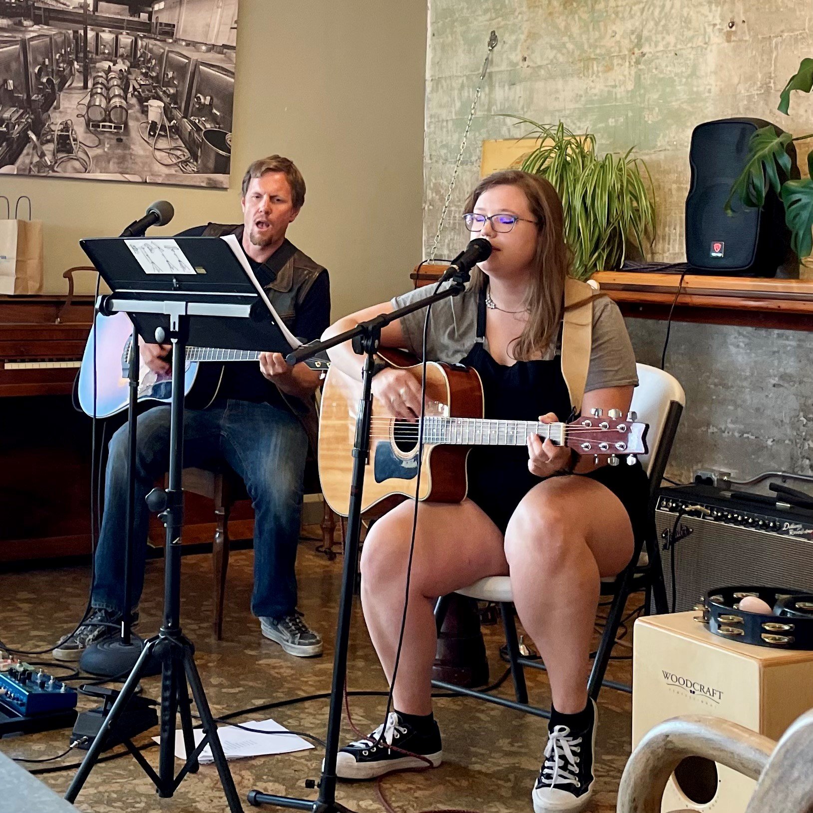 Music last night was phenomenal! Thank you @bitethenail and special guest Bridgette for a lovely evening filled with wine and good times. 

We have great music every Friday! Check out our events calendar for upcoming music:

https://theurbancork.com/