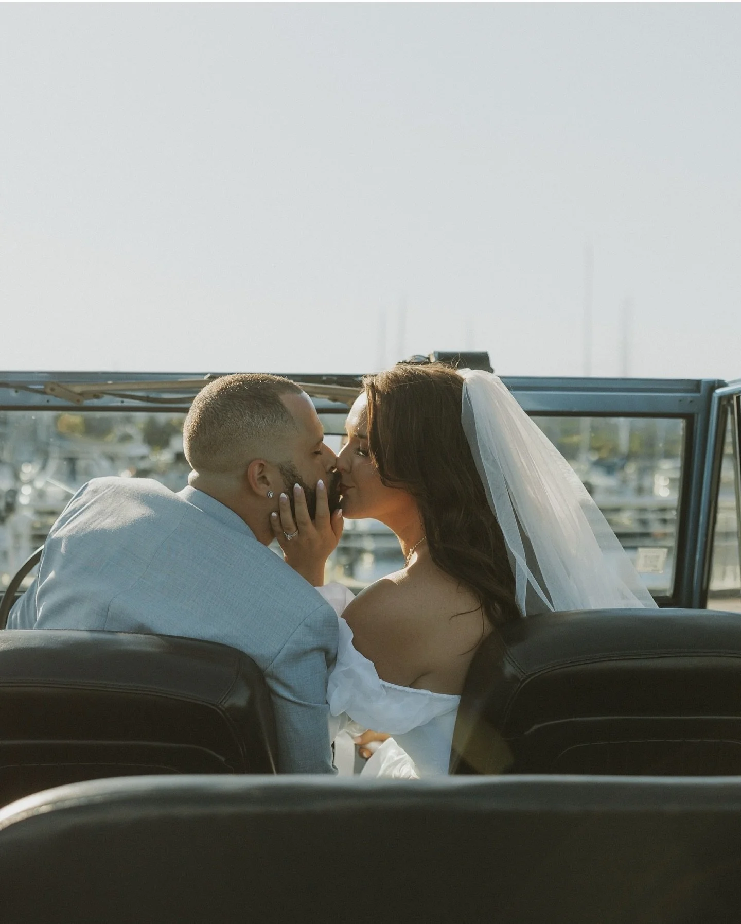 Summer elopement in the bronco 🩵

#traversecity #michiganelopement #northernmichigan #elopement #traversecityphotographer #northernmichiganweddingphotographer
