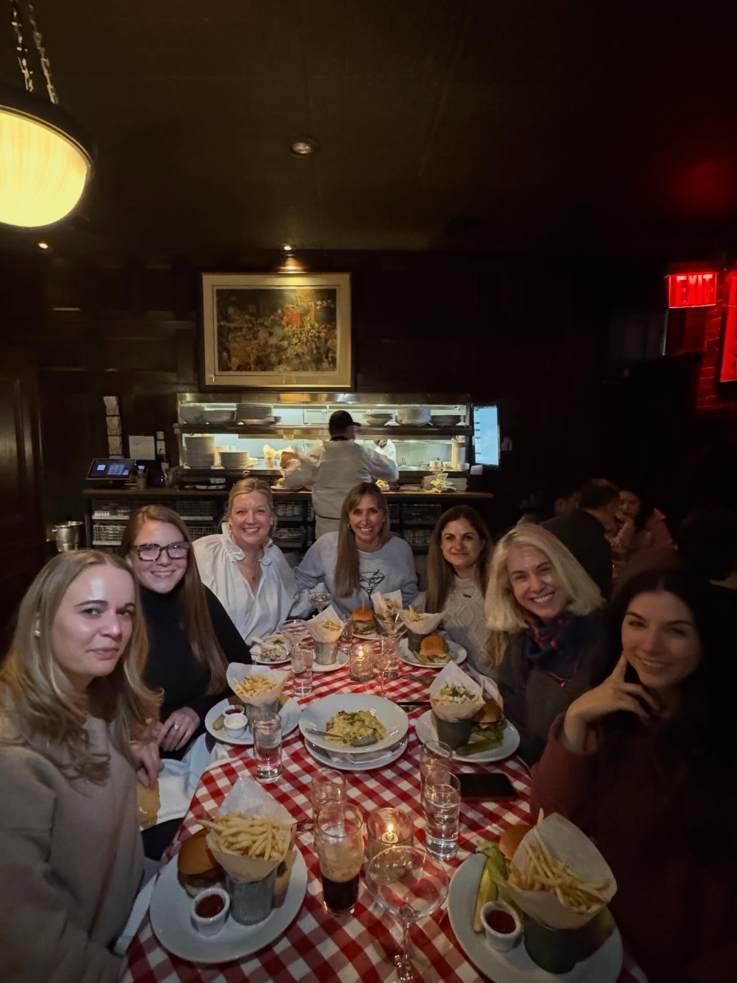 🍸🍔🍟🍝

&ldquo;I read the post&rdquo; - @ginanicolina 

After further review, the 2016 was just a throwback. No relapse in judgment. A certain someone is not back. My girlies can put the ⚔️🏹 down lol. Love ya IYKYK. 

Always get table pasta.