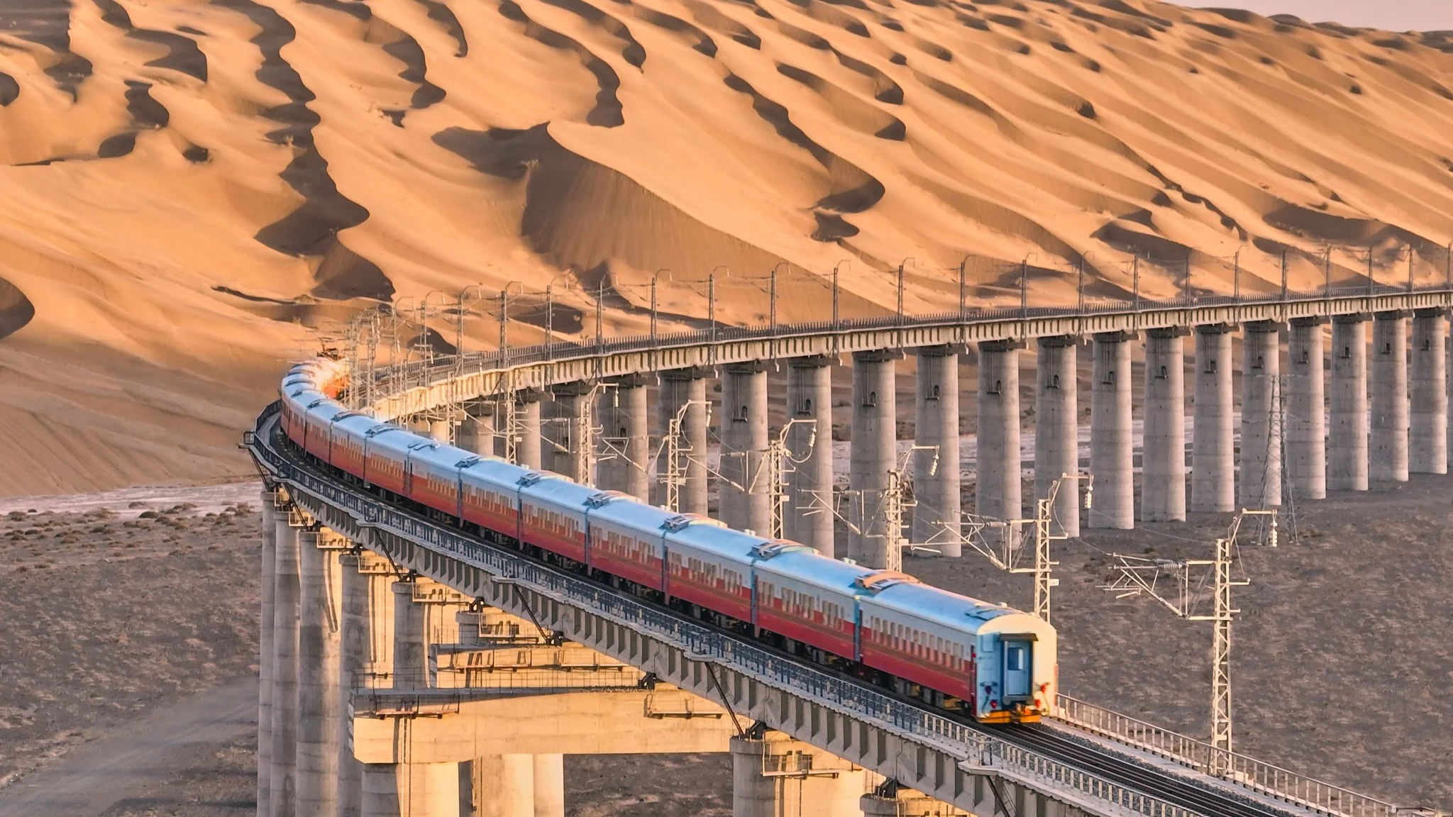 TRAIN IN DESERT 1.jpg