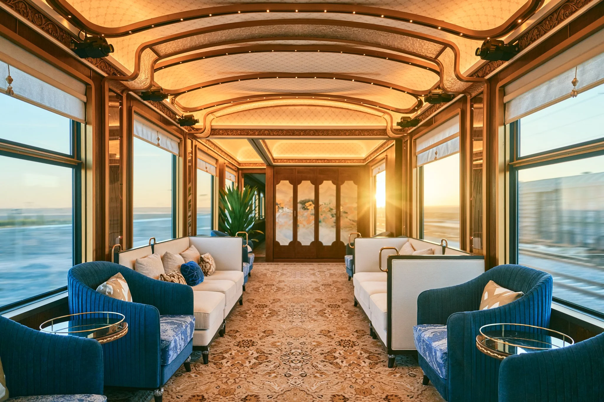 OBSERVATION CAR 2.jpg