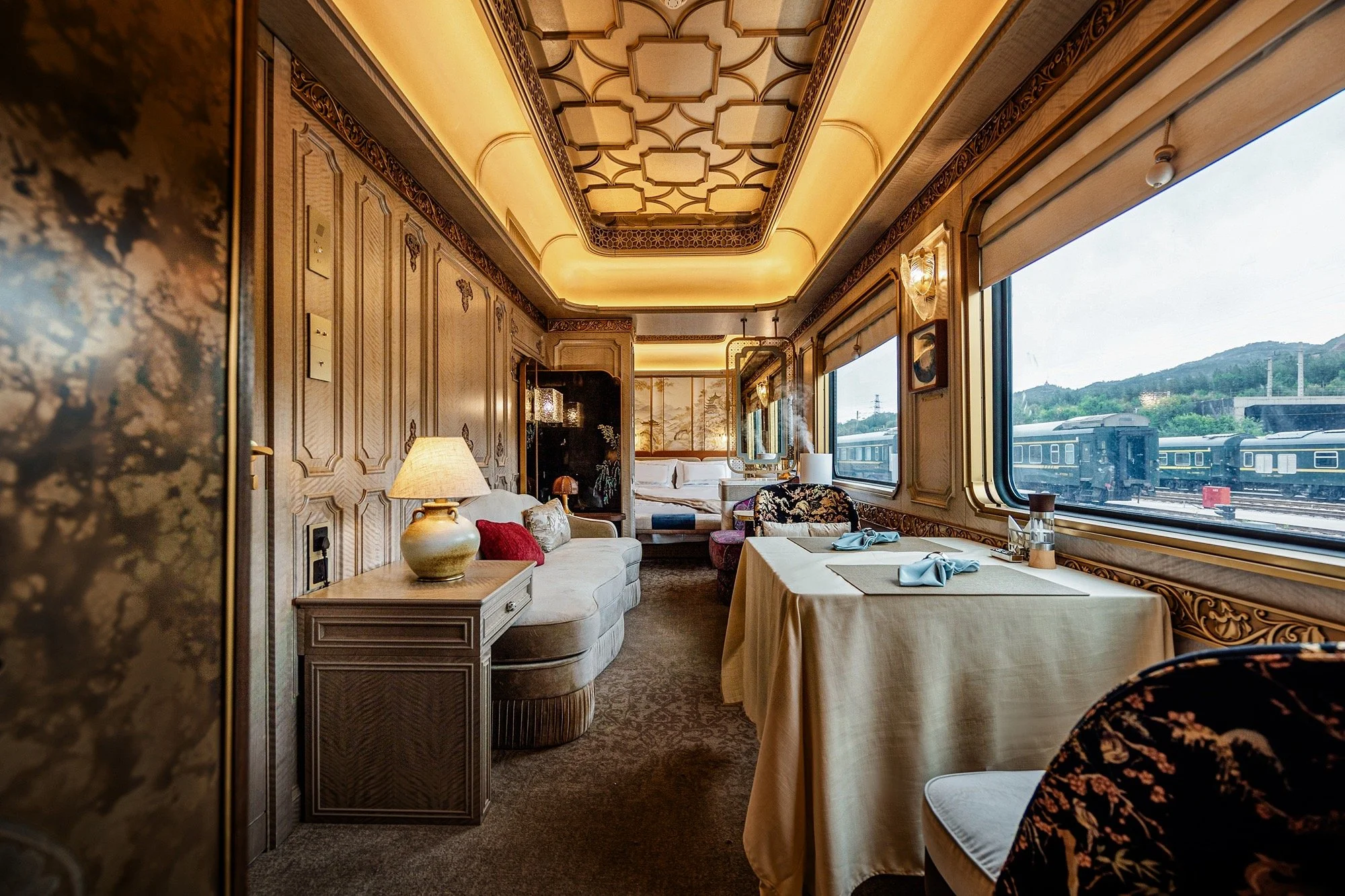 HAN DYNASTY SUITES - LOUNGE 2.jpg