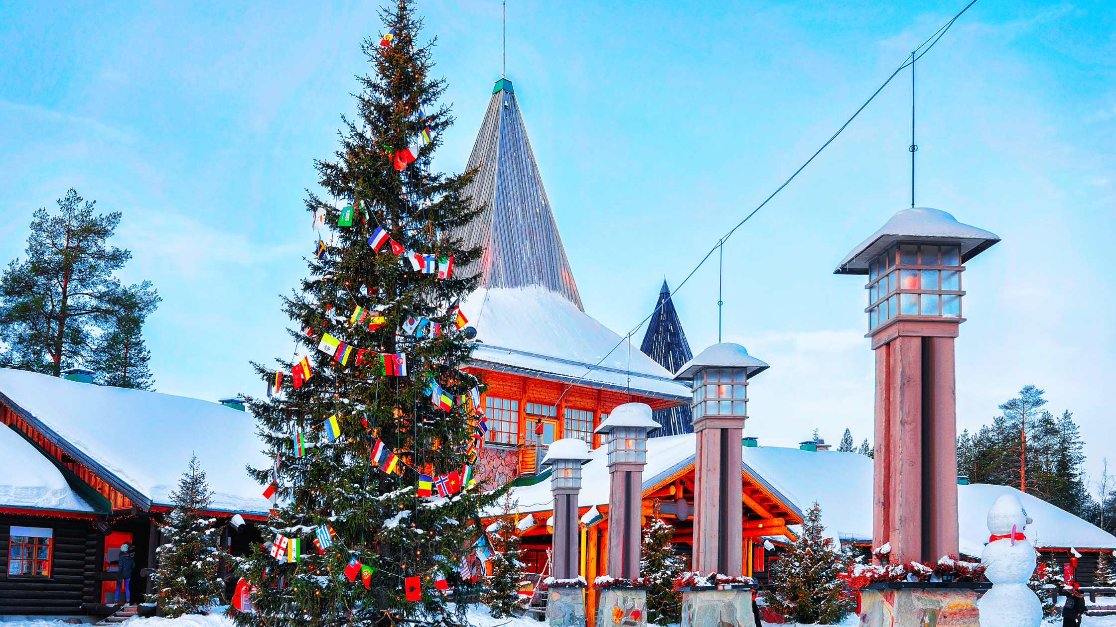 Plan Your Perfect Escape to the Top Cold-Weather Holiday Destinations