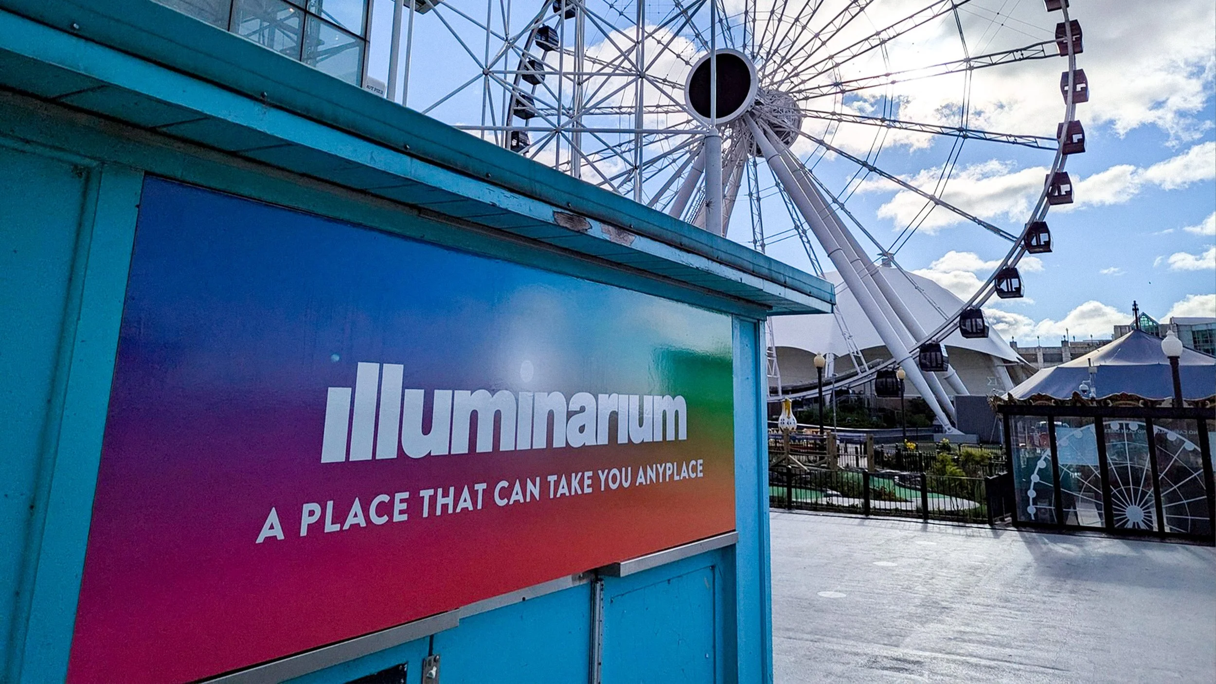 Exterior Messaging: Brand messaging applied across the venue to reinforce identity and capture attention within the surrounding environment.