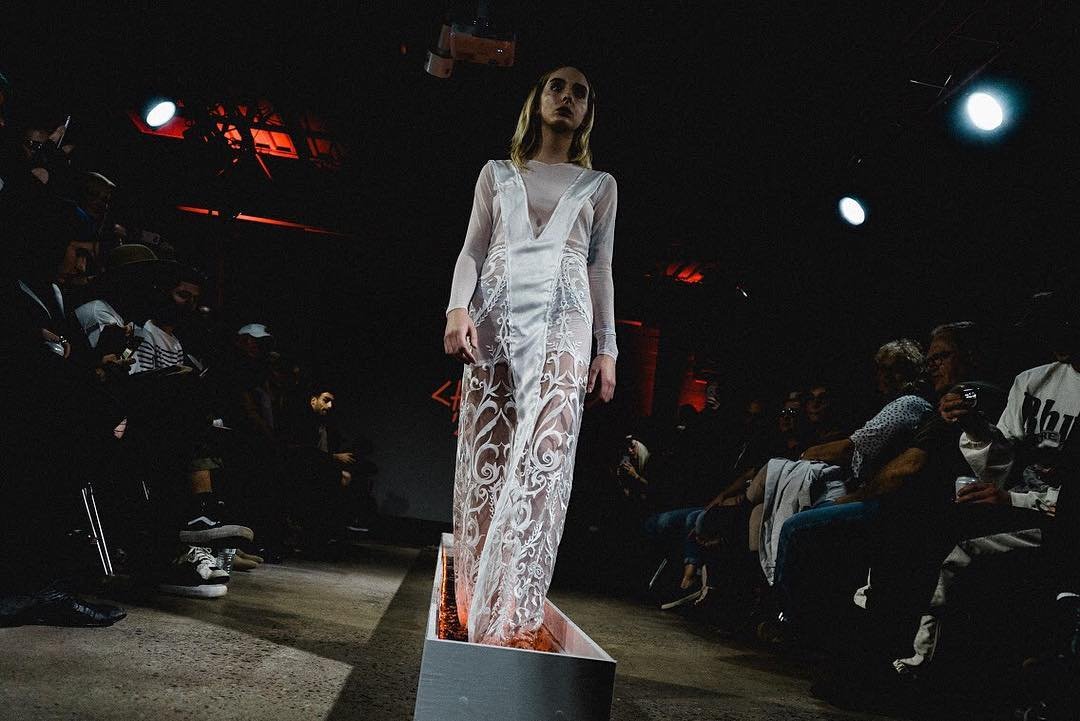 ELEVEN03-Chaos84-Runway-06.jpg