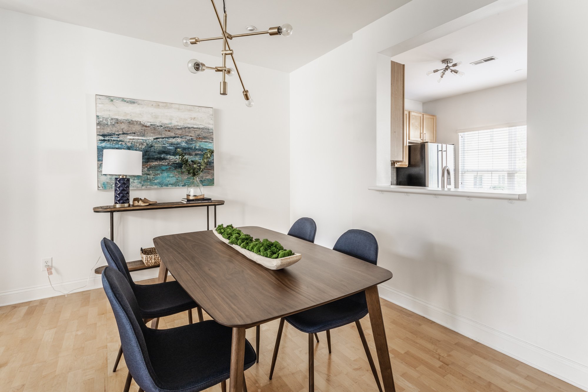 Koti Design Co home staging and short term rental styling and design. Indianapolis, Indiana