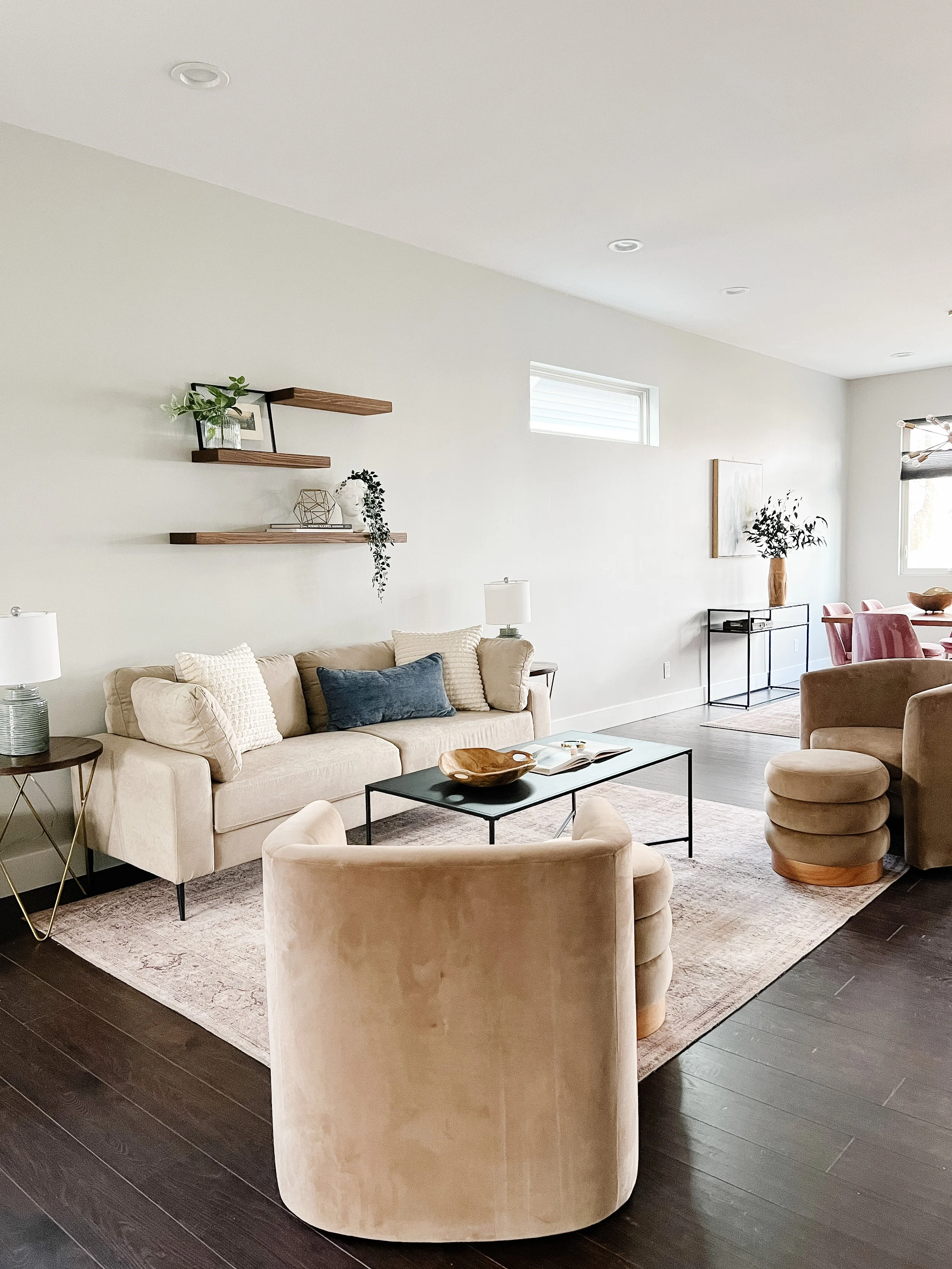 Koti Design Co home staging and short term rental styling and design. Indianapolis, Indiana