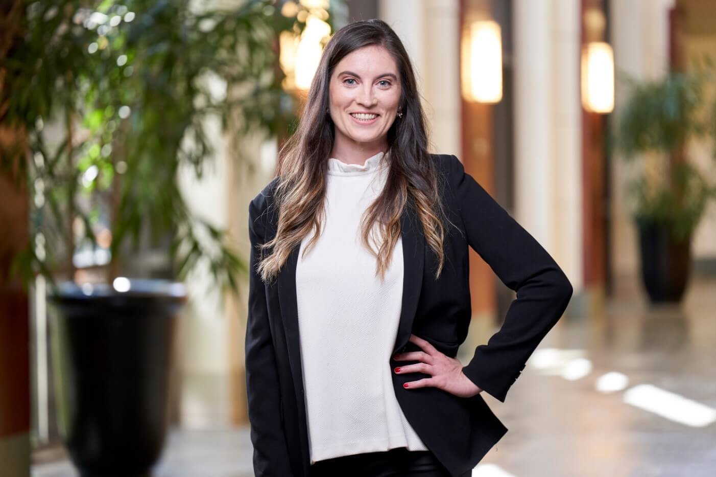 The History of Public Defense: From an American Ideal to An American Institution  w/Professor Sara Mayuex 