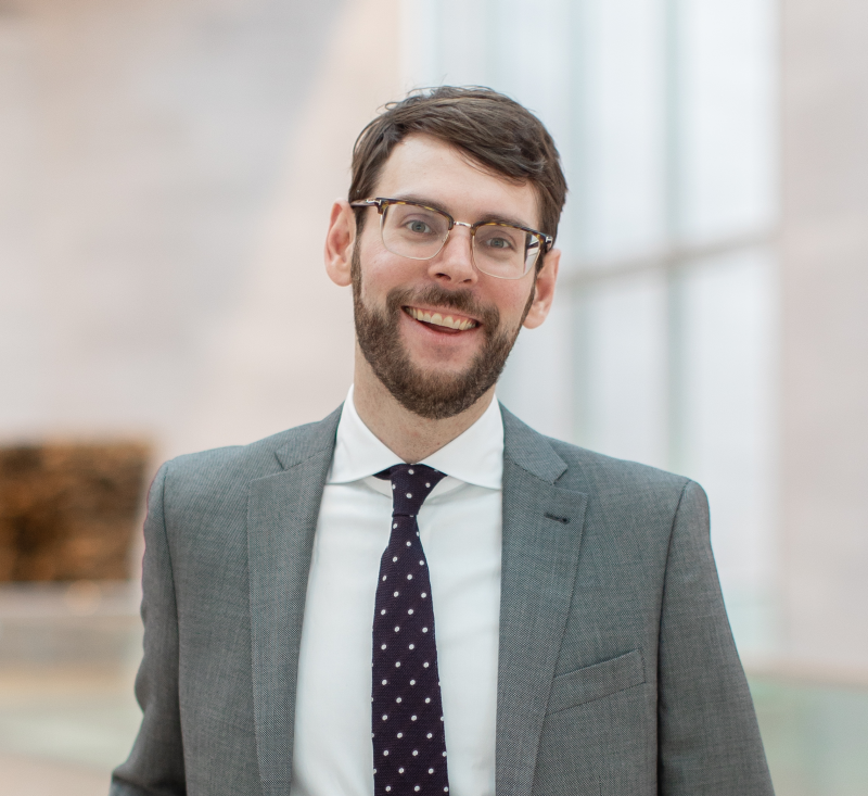 437 | The Cruelty is the Point: Immigration Detention Expansion Under the Trump Administration w/Aaron Reichlin-Melnick